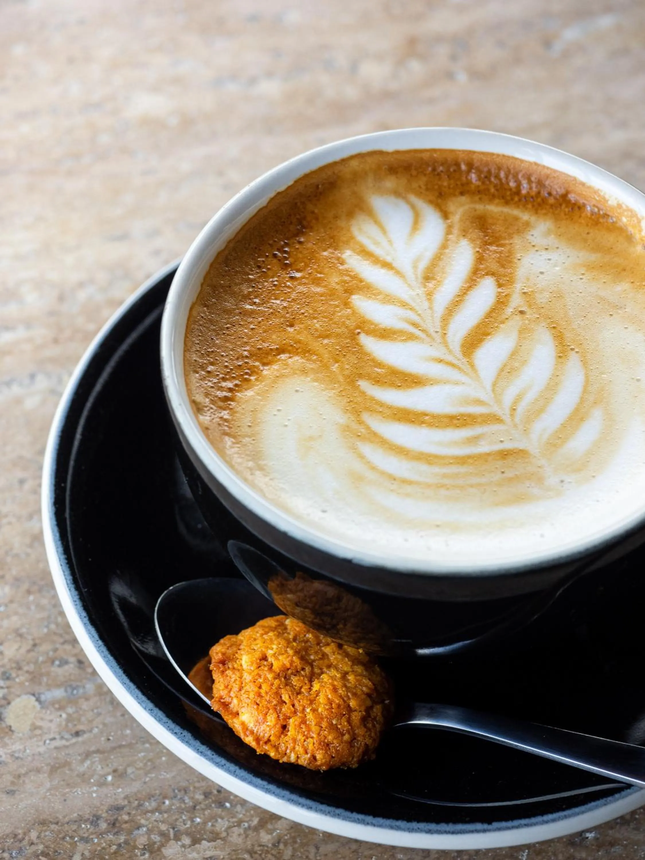 Restaurant/places to eat in Munduk Cabins