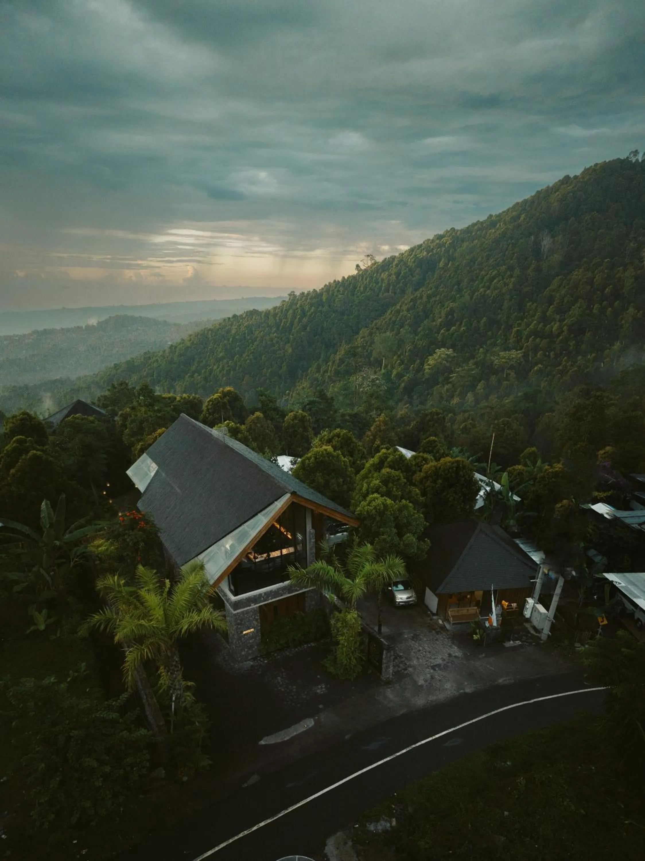 Property building in Munduk Cabins