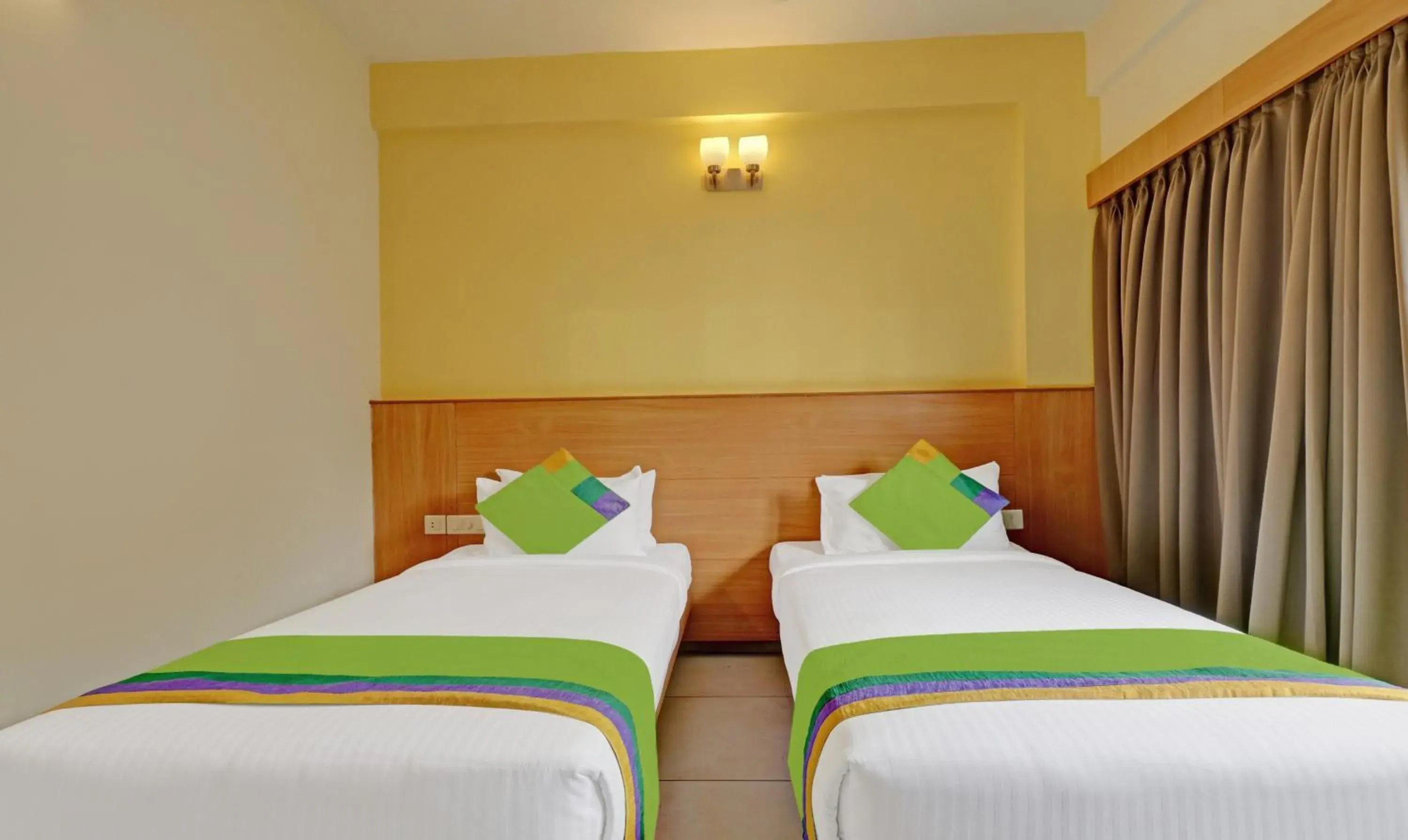 Bedroom, Bed in Treebo Fortune Stay Bedroom, Bed in Treebo Fortune Stay