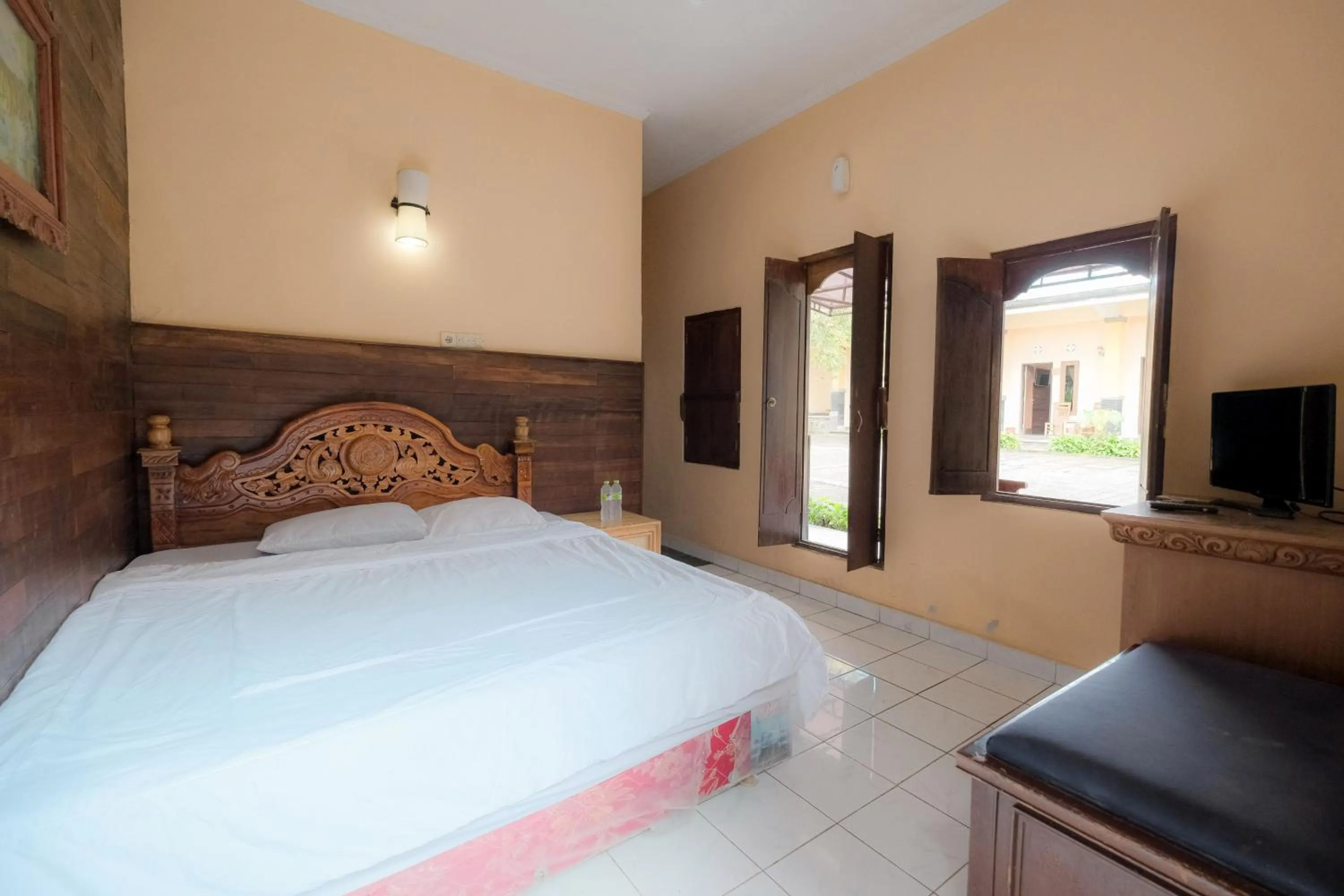 Bed in Pelangi Homestay Bedugul RedPartner