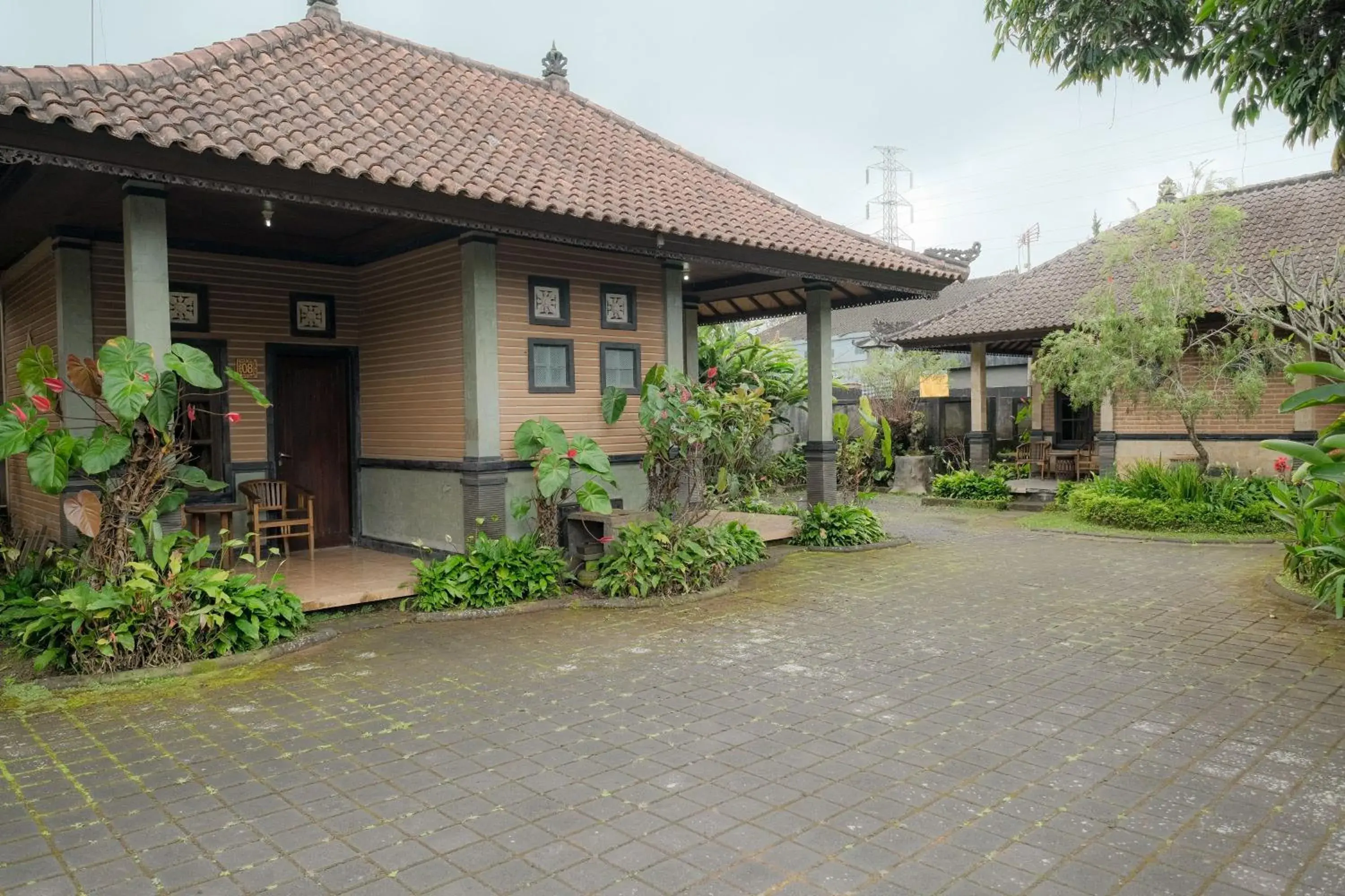 Property building in Pelangi Homestay Bedugul RedPartner Property building in Pelangi Homestay Bedugul RedPartner