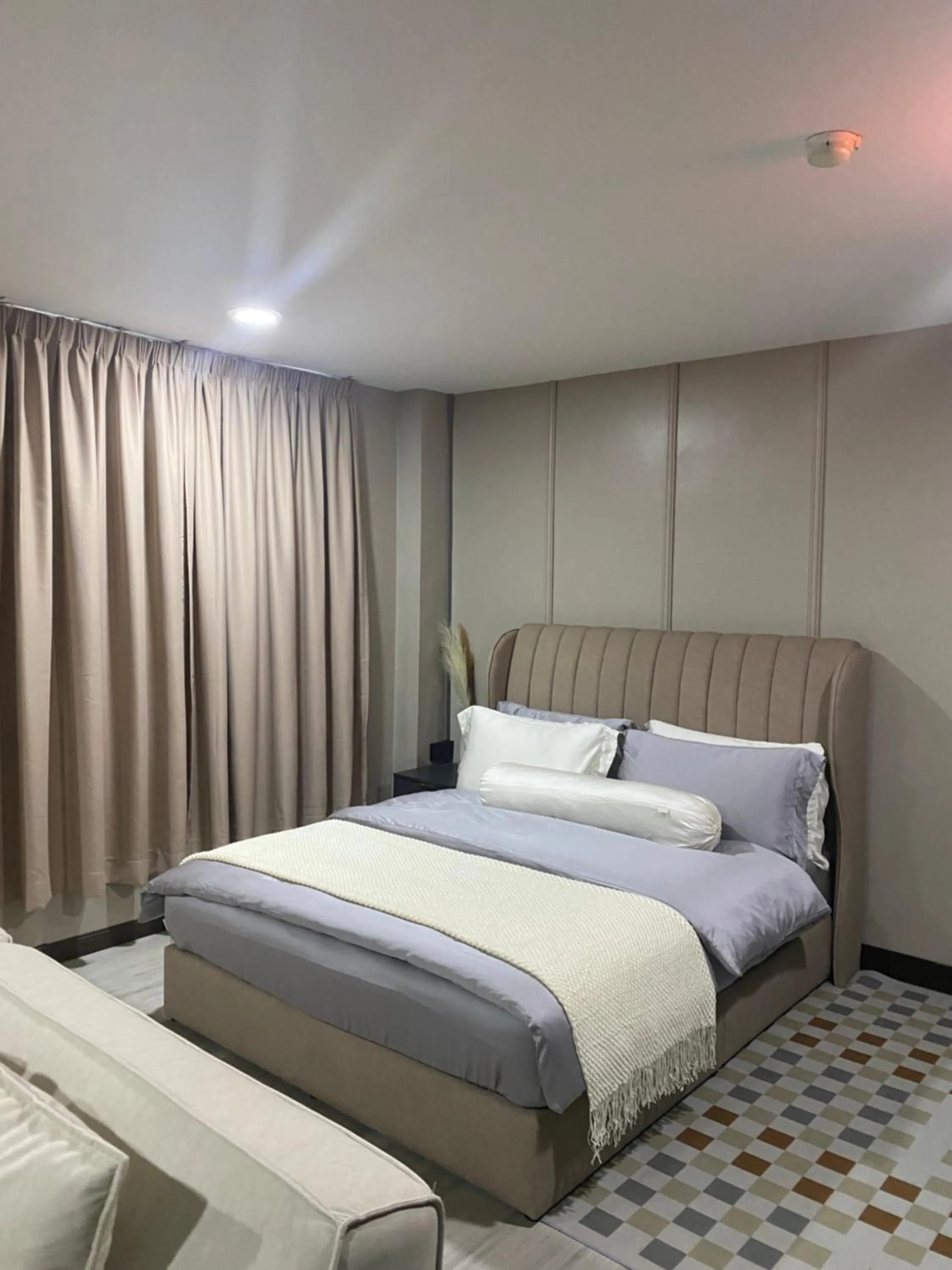 Bed in 1st Living Subang SS15