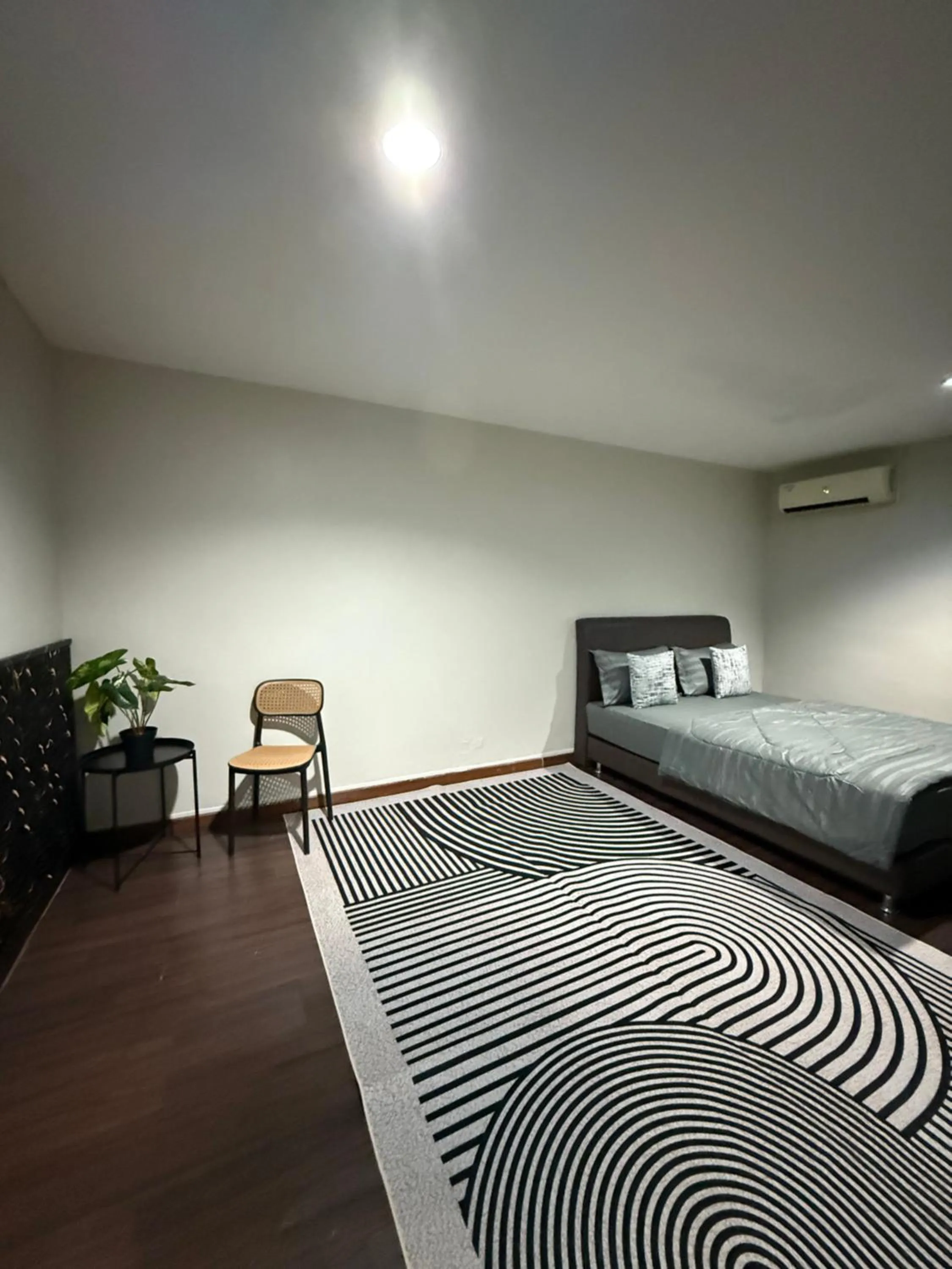 Bed in 1st Living Subang SS15