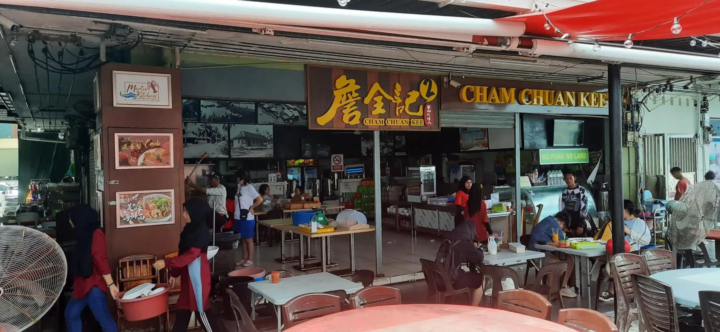 Restaurant/places to eat in Sipadan Inn Service Apartments Semporna Restaurant/places to eat in Sipadan Inn Service Apartments Semporna