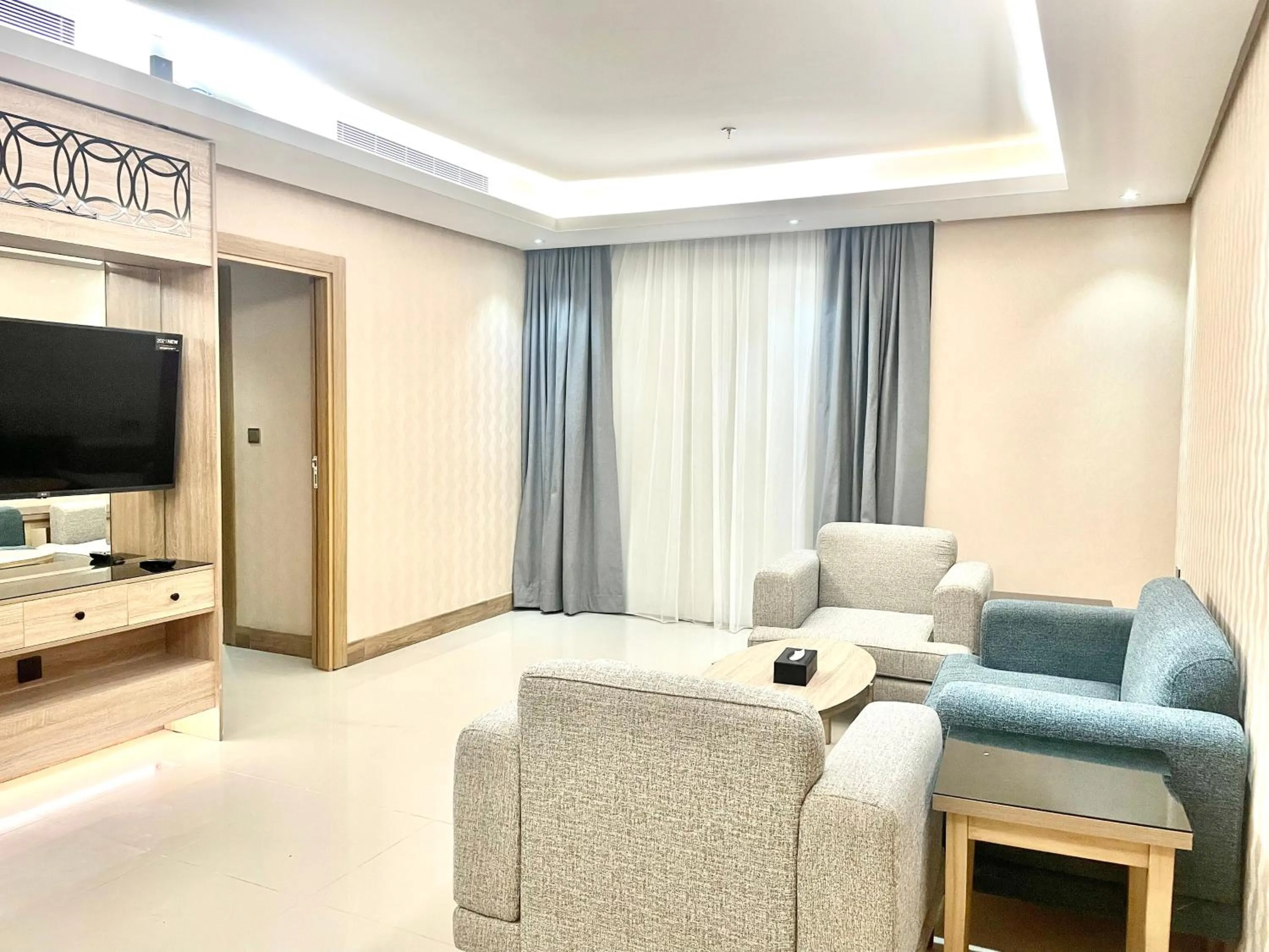 Living room in Mirnian Hotel