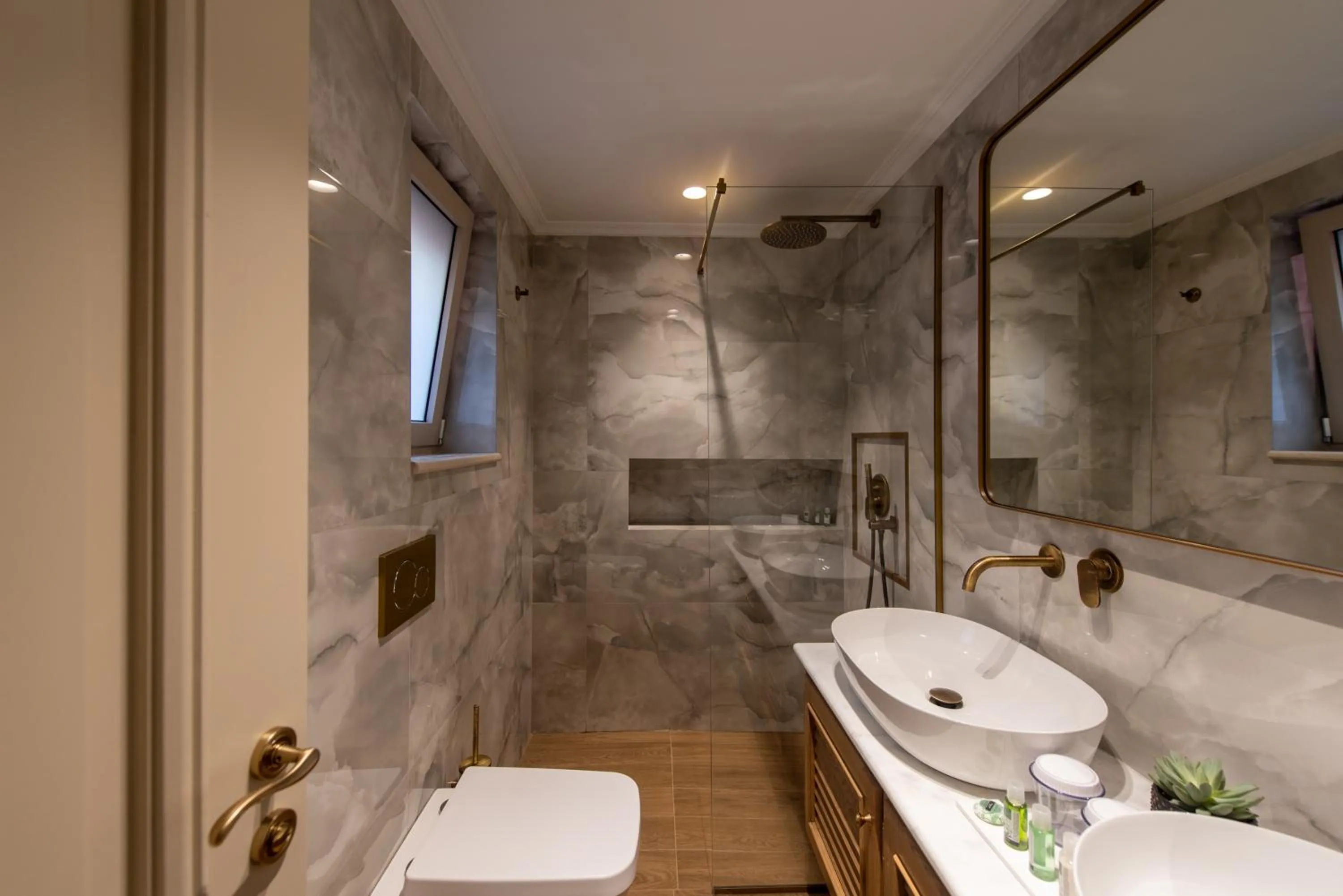 Bathroom in Capolavoro Suites
