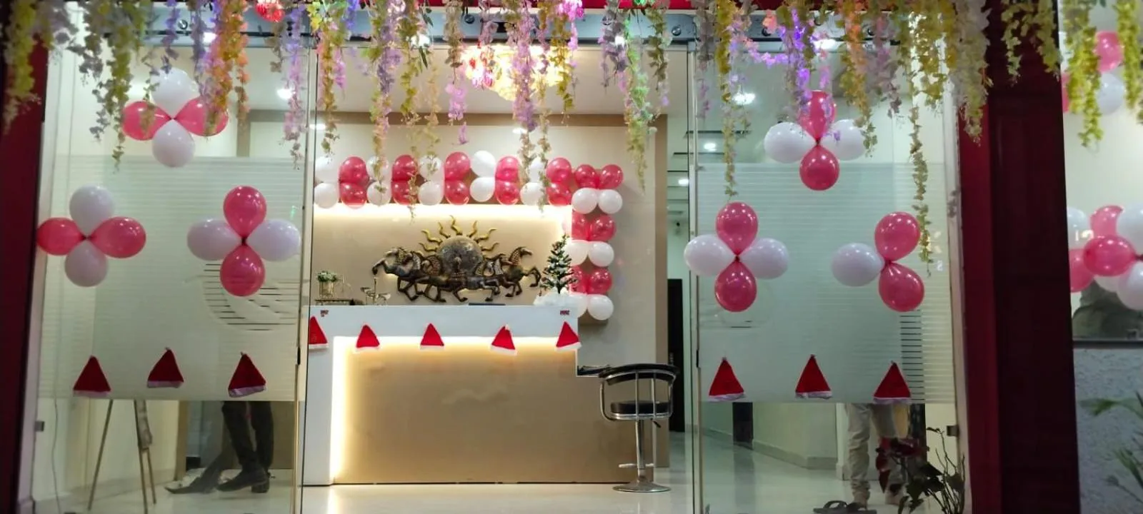 Facade/entrance in Hotel Golden Bliss