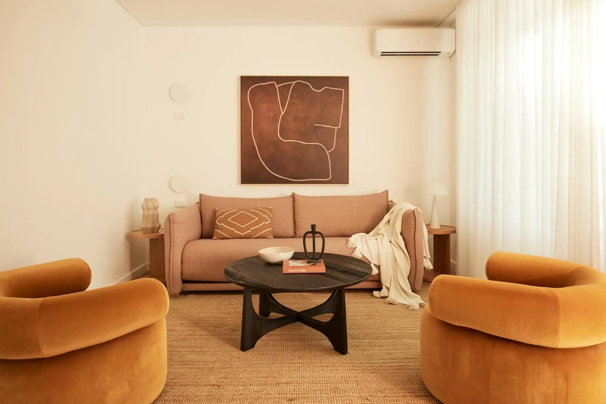 Property building in THE BERRY VIEW