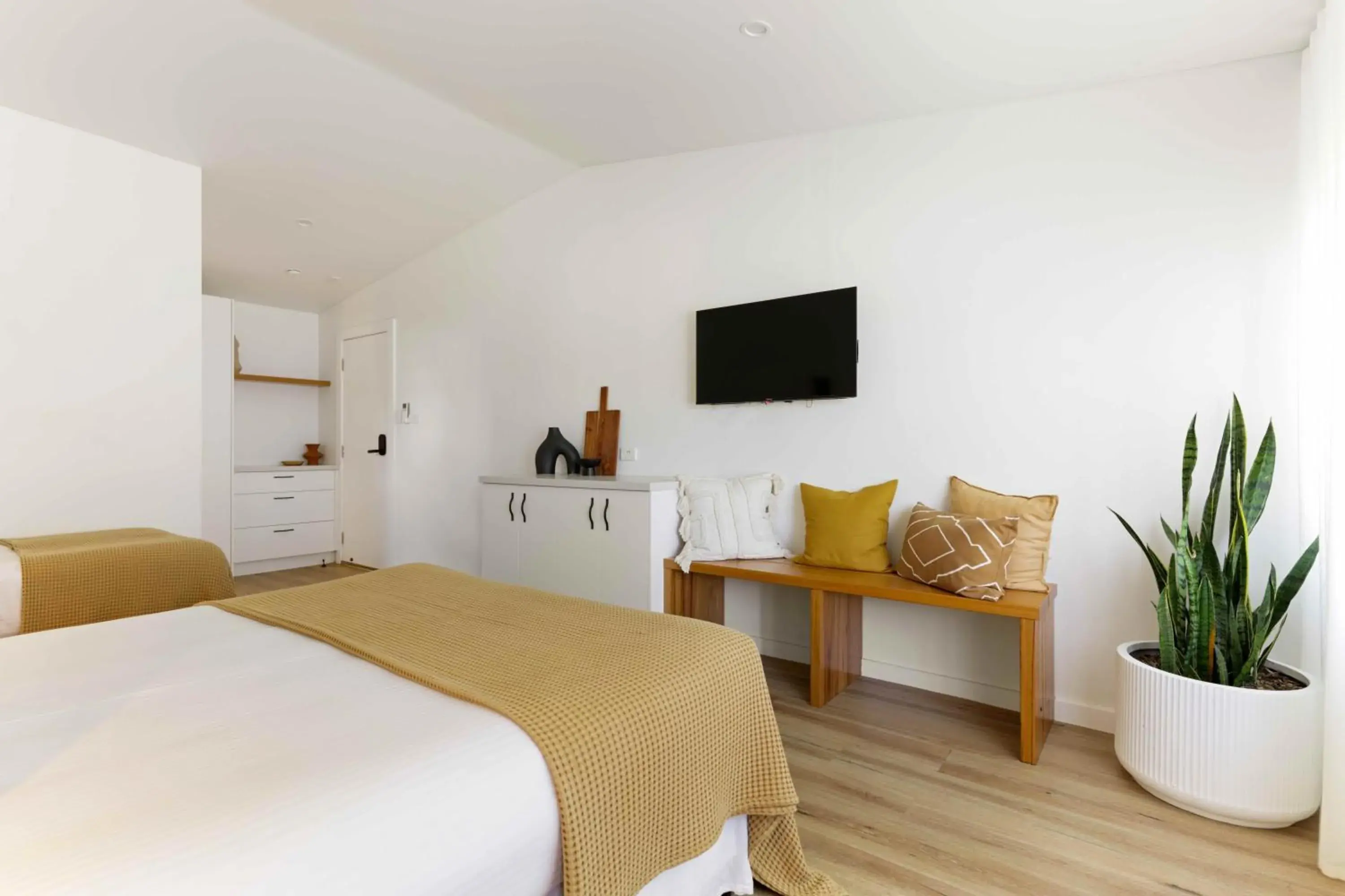 Family Room in THE BERRY VIEW Family Room in THE BERRY VIEW