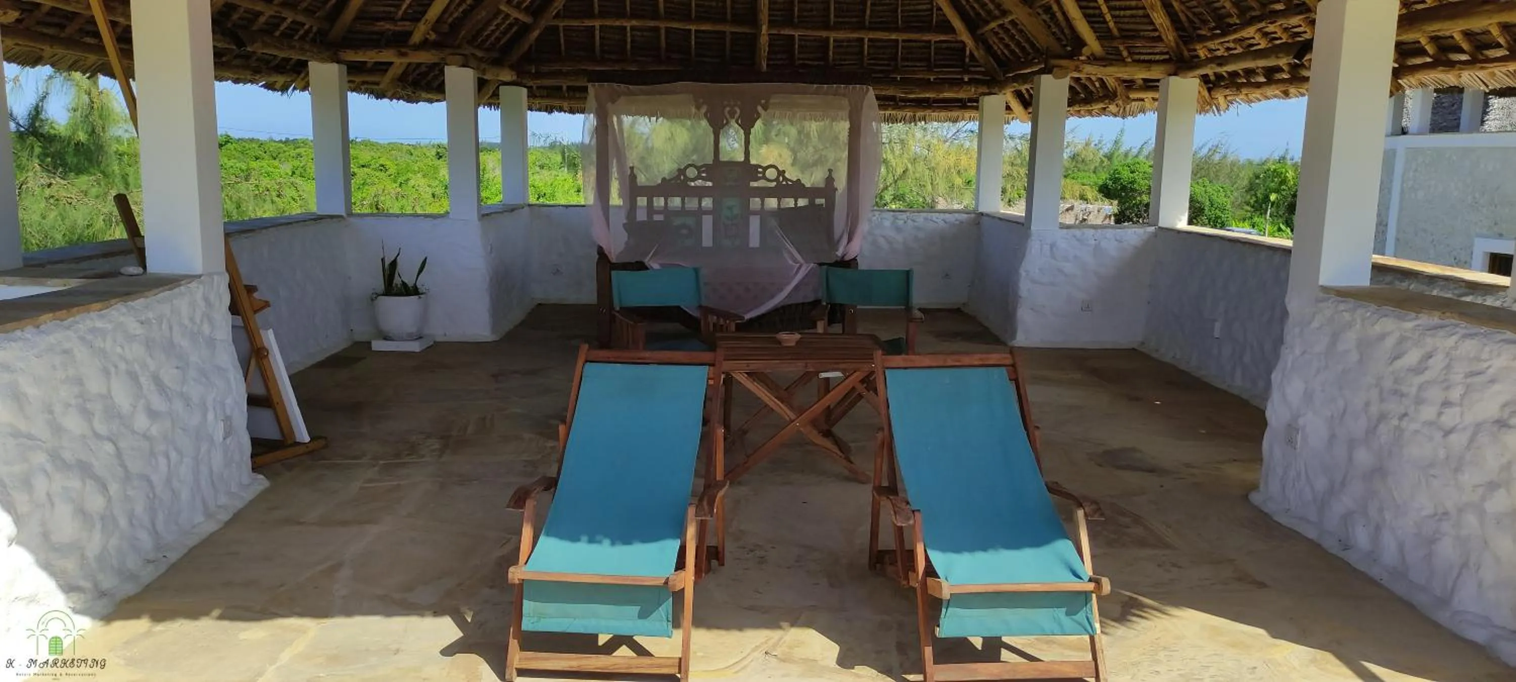 Balcony/Terrace in Amani Villas Nature Retreat