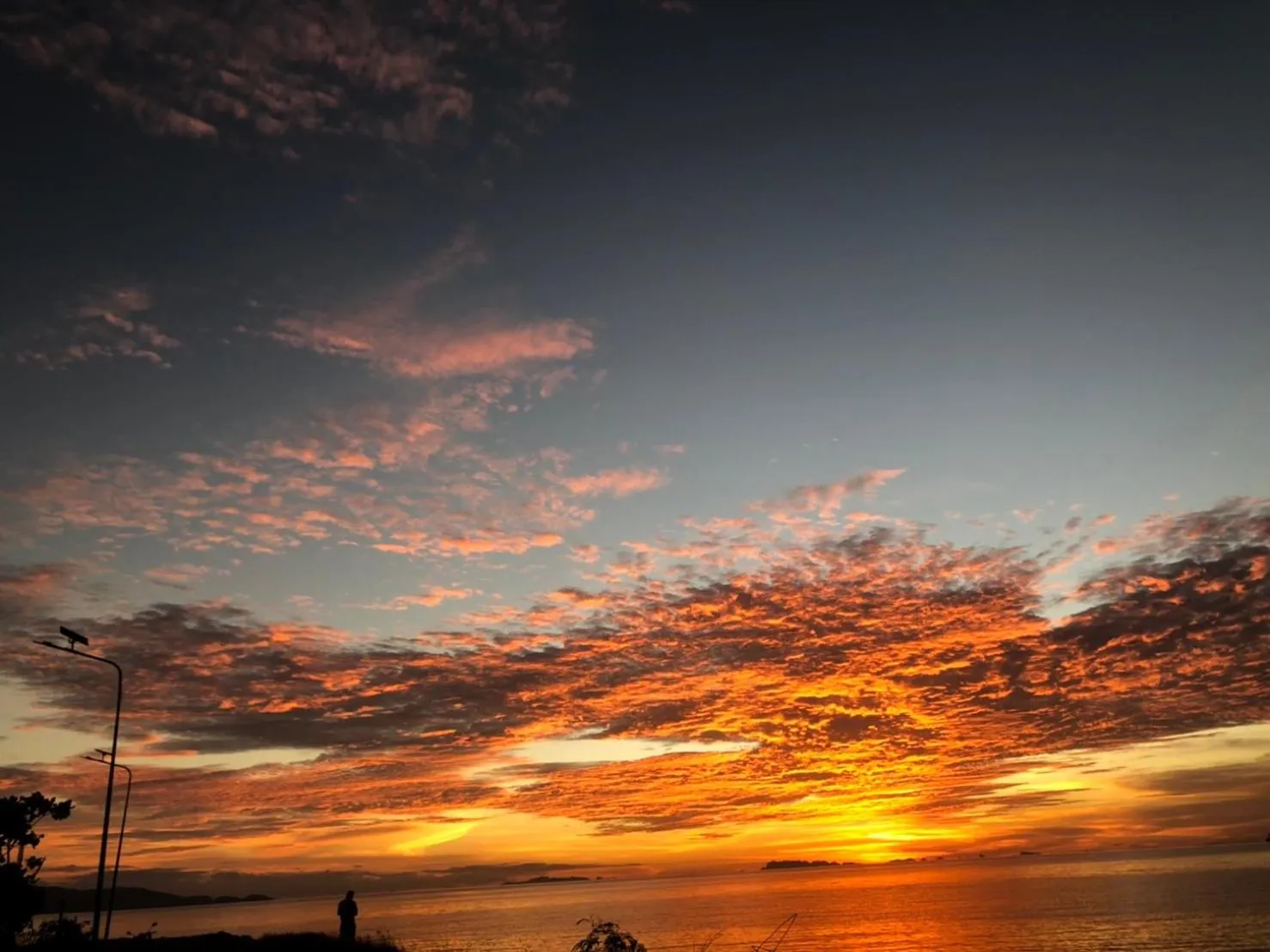 Sunset in Family House Resort, Haad Rin