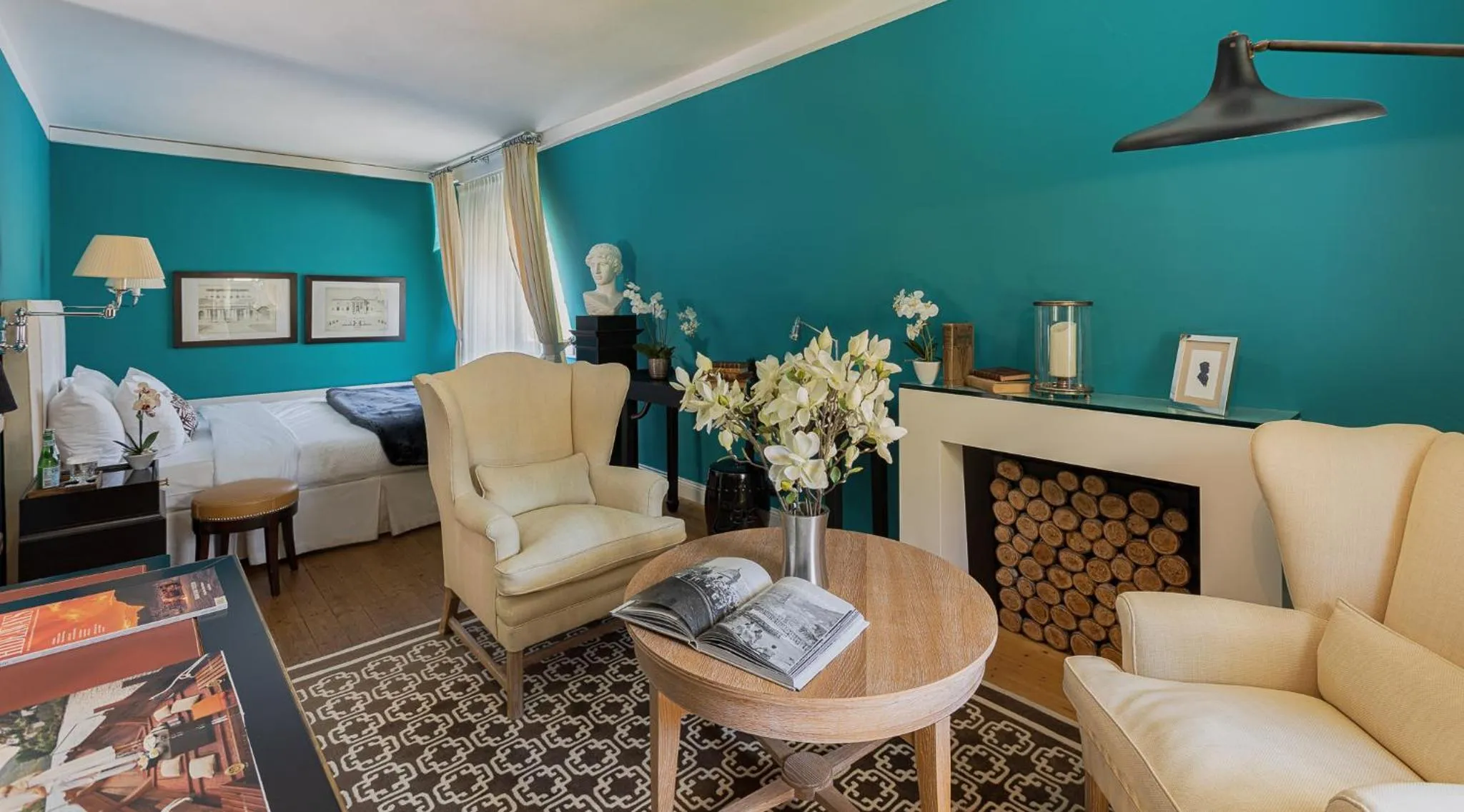 TV and multimedia in House of Hütter- Heidelberg Suites Boutique