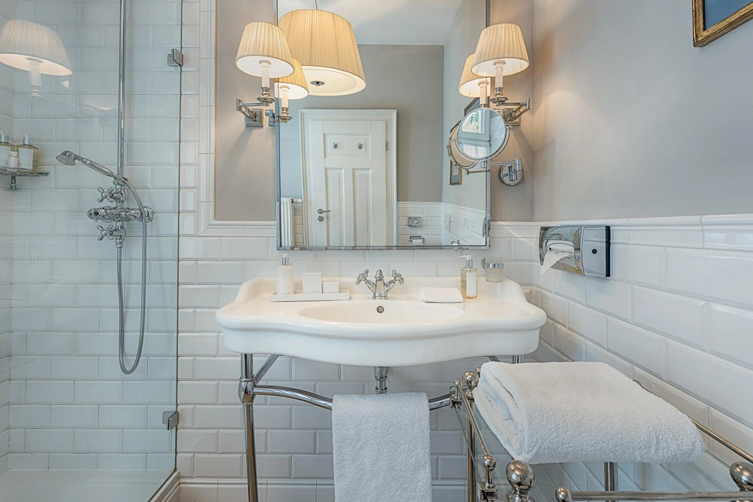 Bathroom in House of Hütter- Heidelberg Suites Boutique
