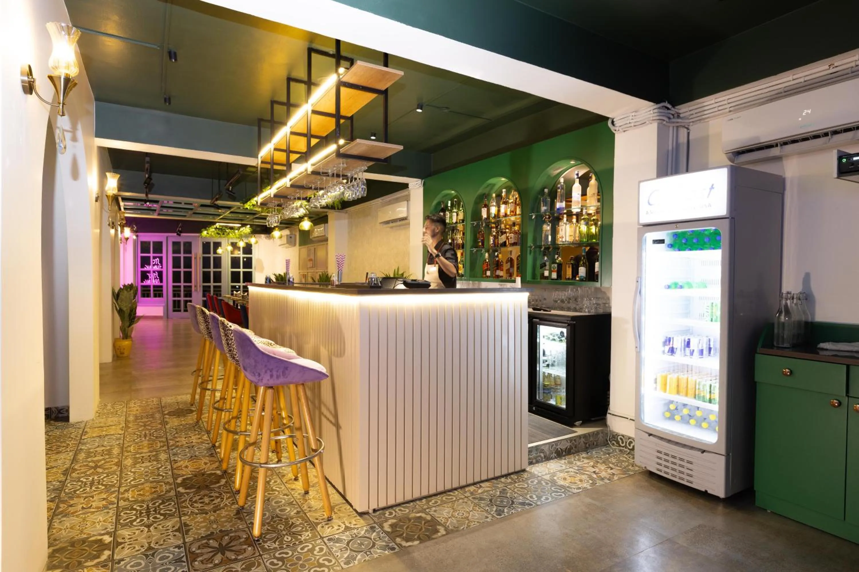 Lounge or bar in HOTEL JS SOUVENIR