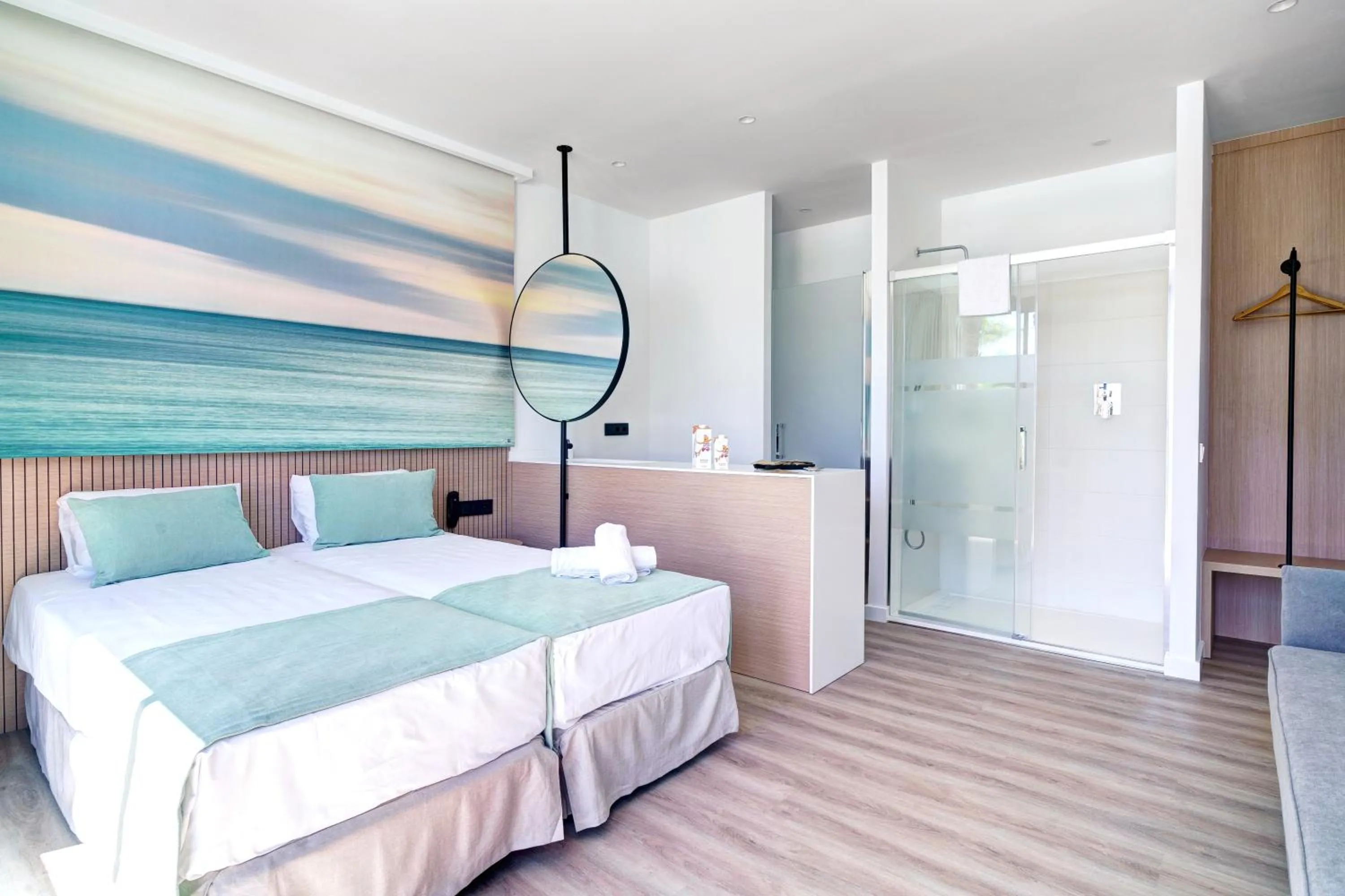 Bed in Alannia Salou