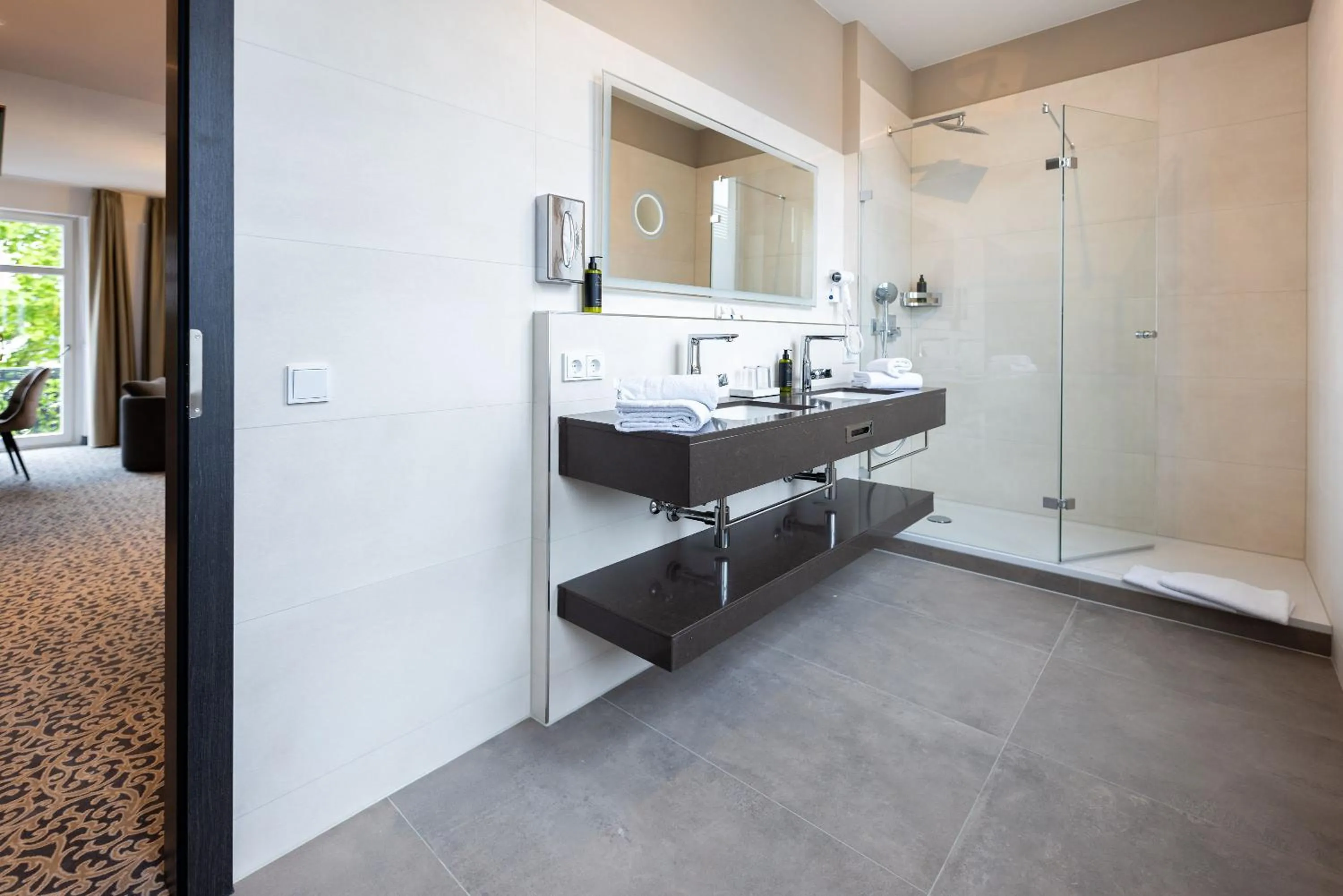 Bathroom in Kaiserhof Victoria