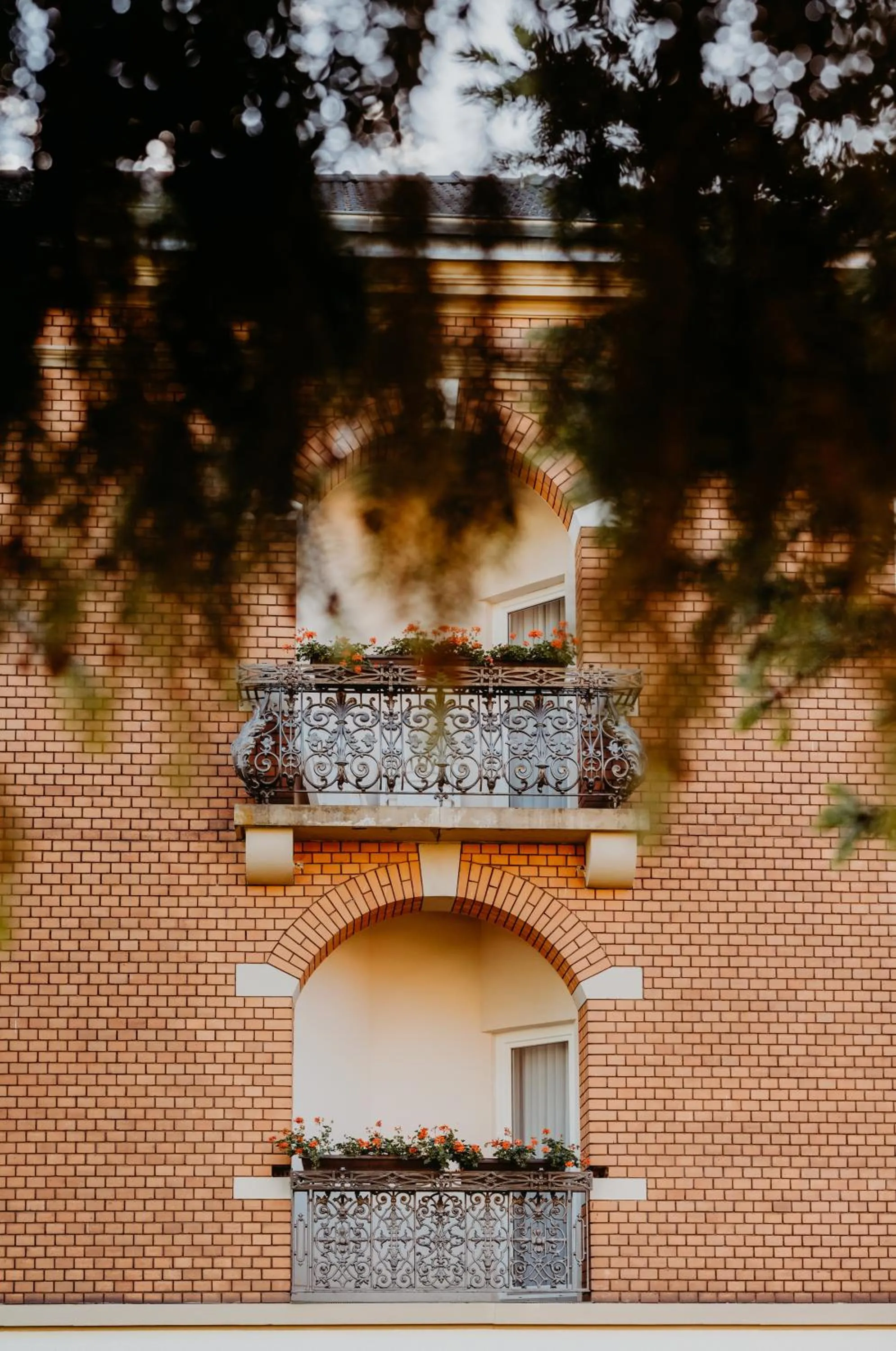 Property building in Kaiserhof Victoria