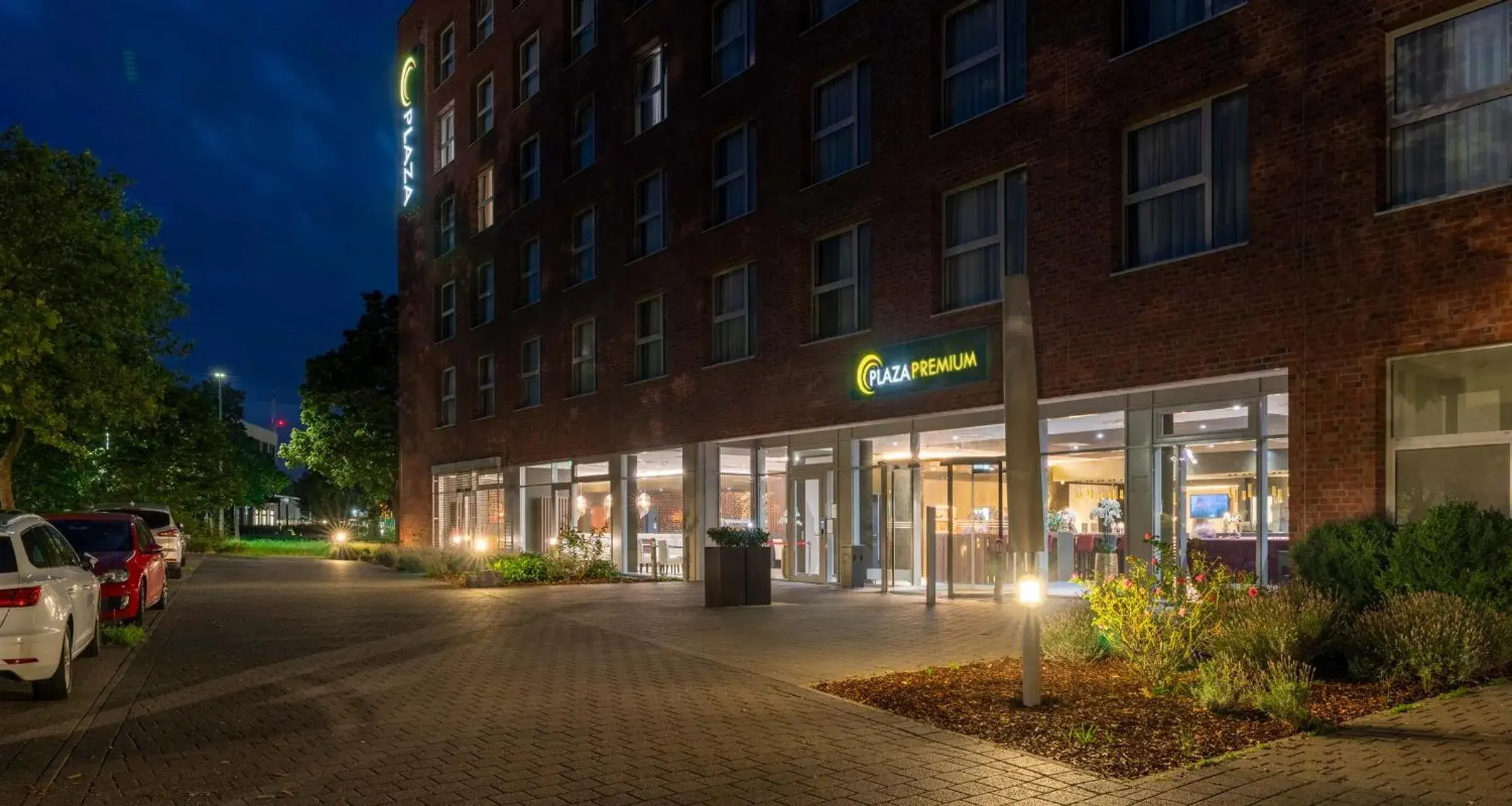 Property building in PLAZA Premium Karlsruhe Property building in PLAZA Premium Karlsruhe