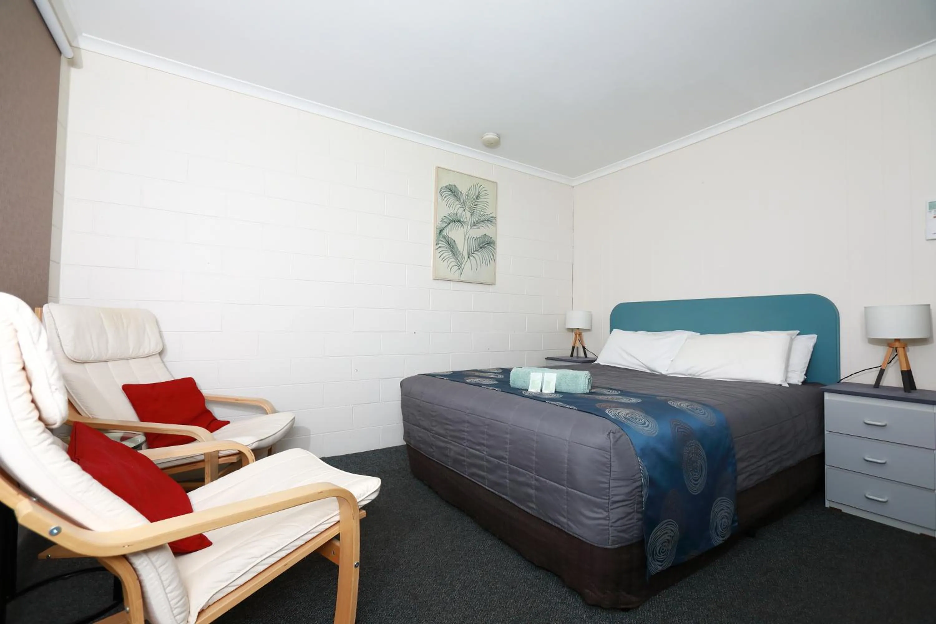 Albatross Motor Inn