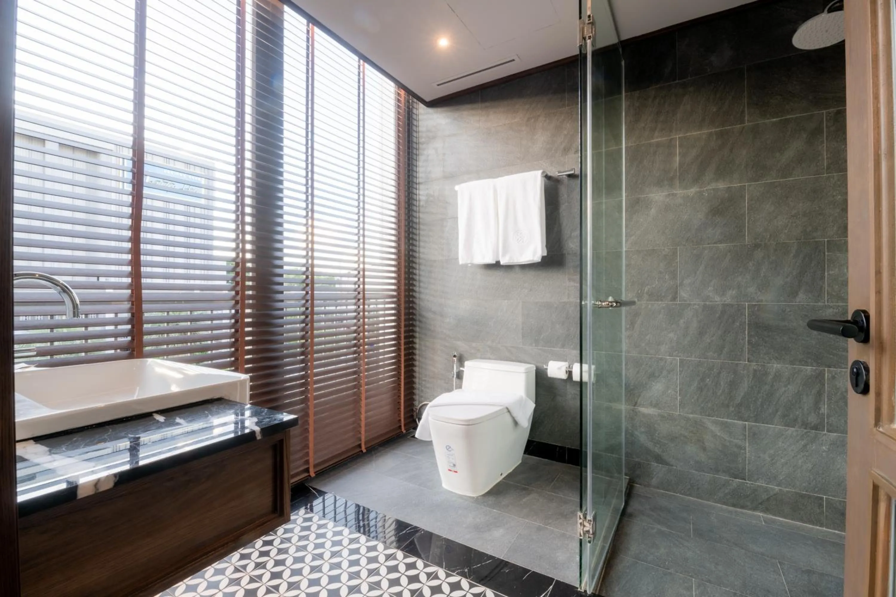 Bathroom in Hotel MOCO