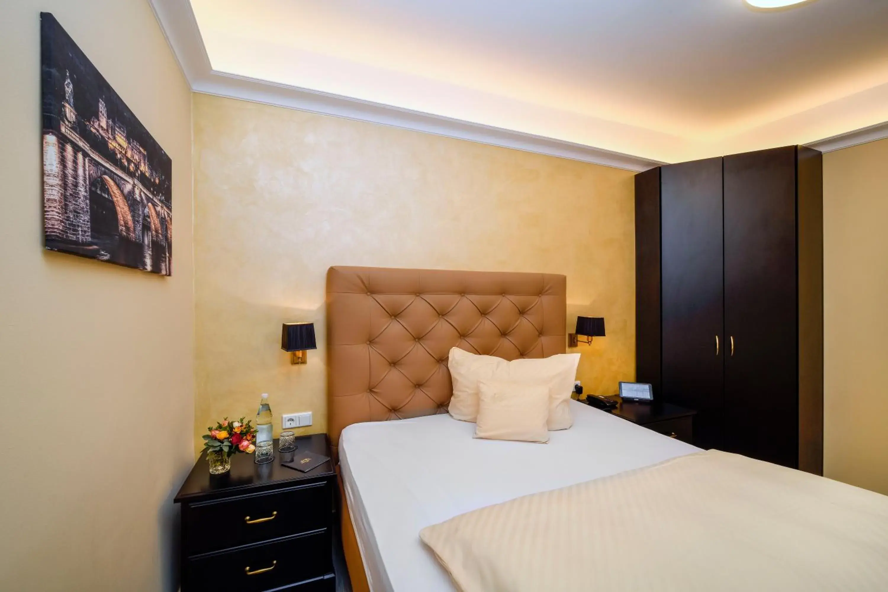 Other, Bed in Hotel Heidelberger Hof Other, Bed in Hotel Heidelberger Hof