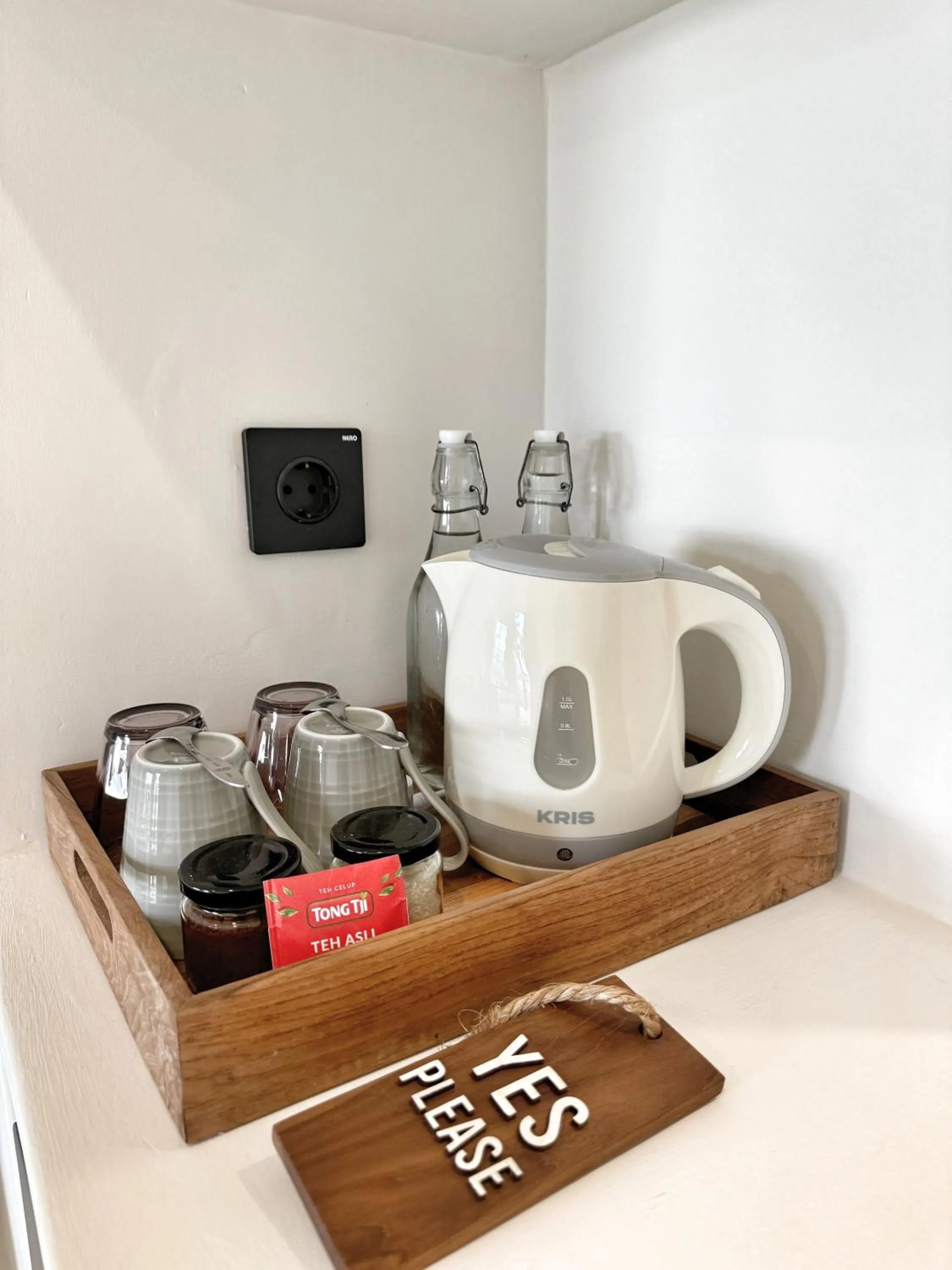 Coffee/tea facilities in Kacchapa Resort and Restaurant