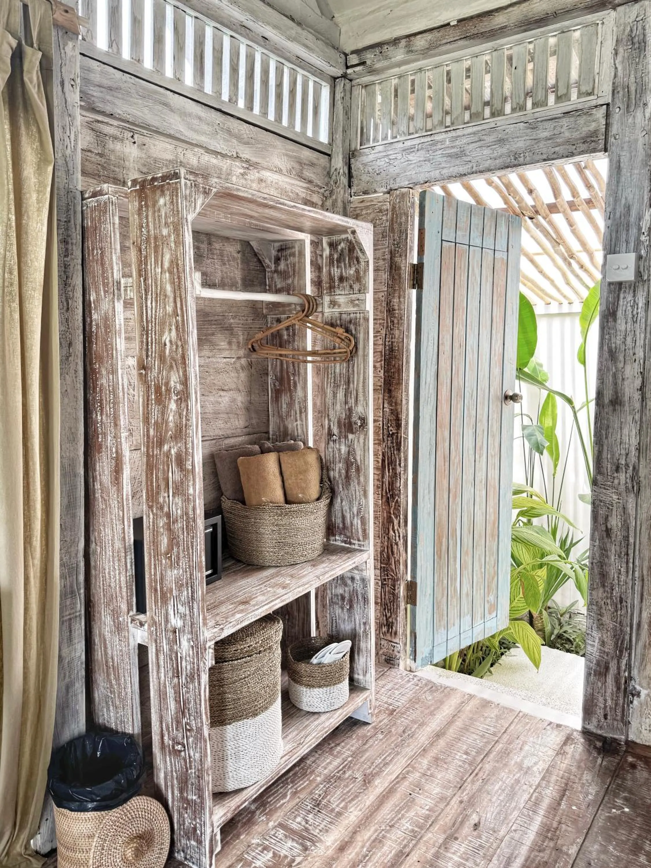 Bathroom in Kacchapa Resort and Restaurant