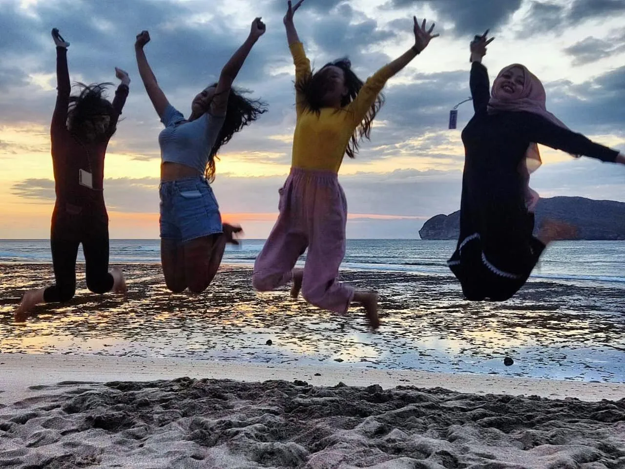 Beach in Kacchapa Resort and Restaurant