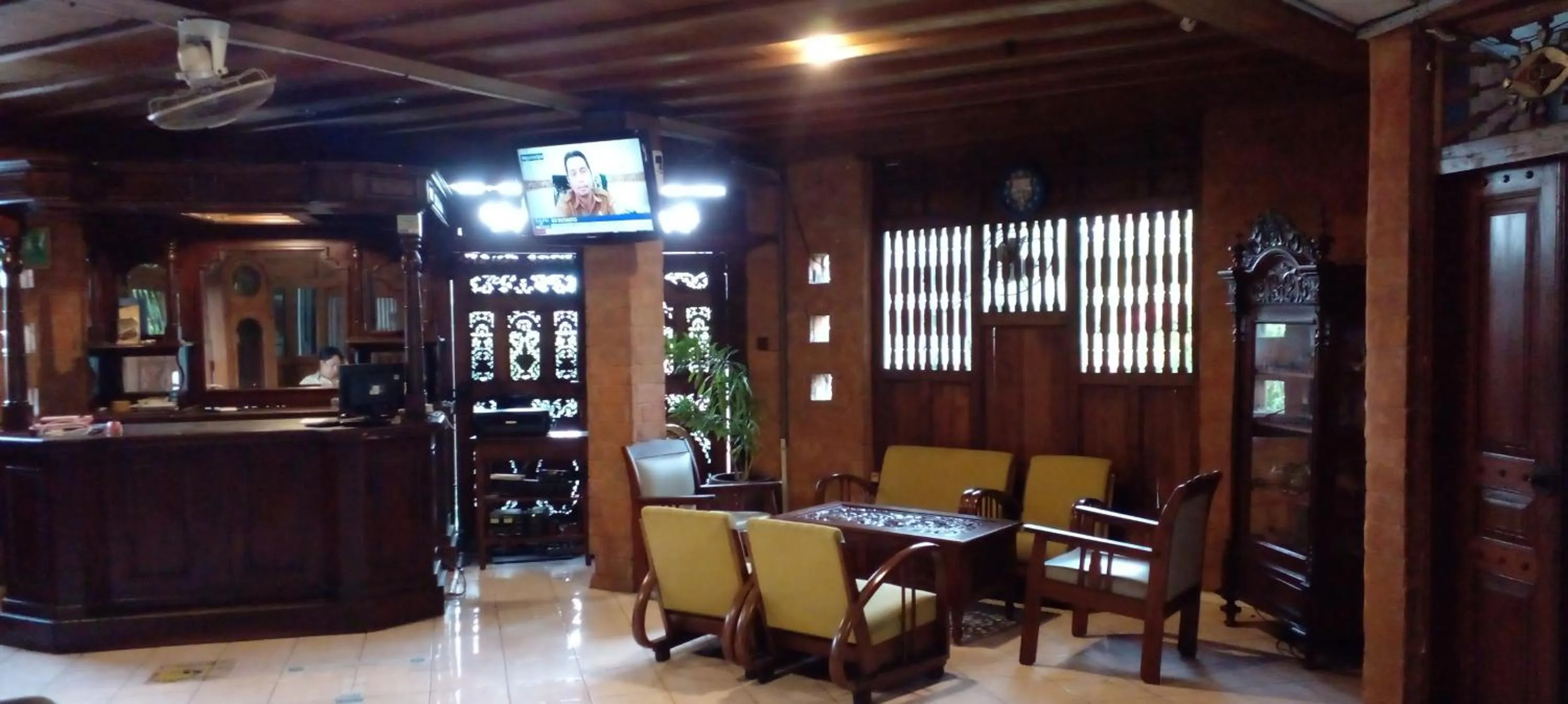 Lobby or reception in Hotel Bifa Yogyakarta
