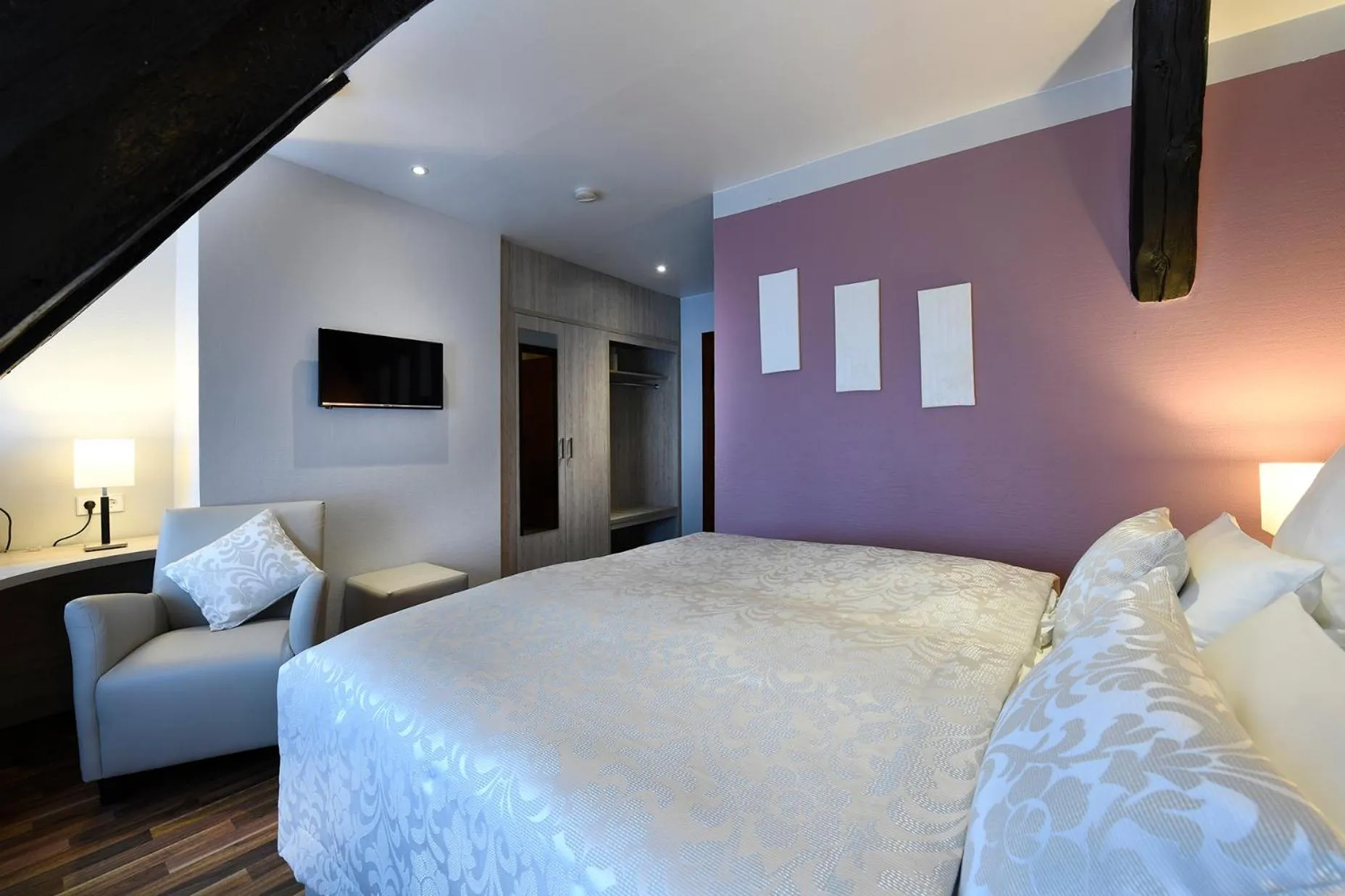 Photo of the whole room, Bed in Hotel Marktkieker