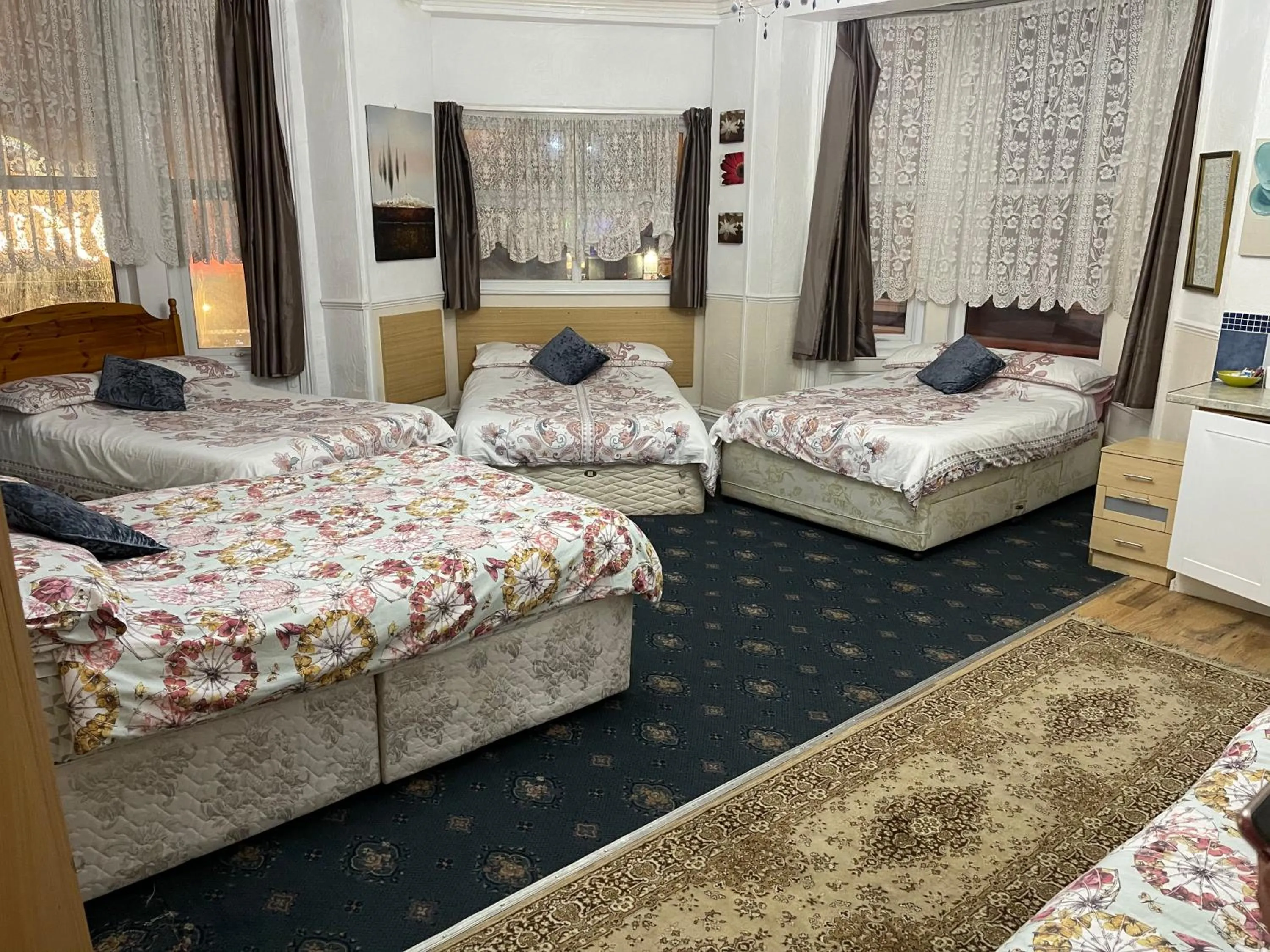 Photo of the whole room, Bed in Mellory hotel