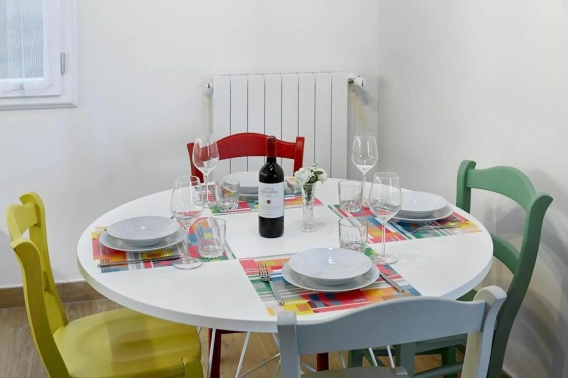 Decorative detail in Giulia e Valentina by Halldis