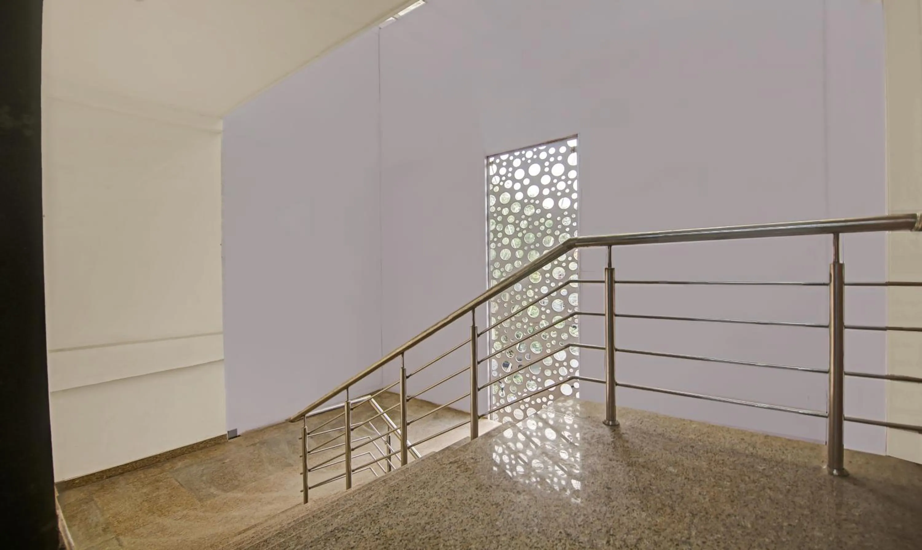 Lobby or reception in Treebo Mona Grand