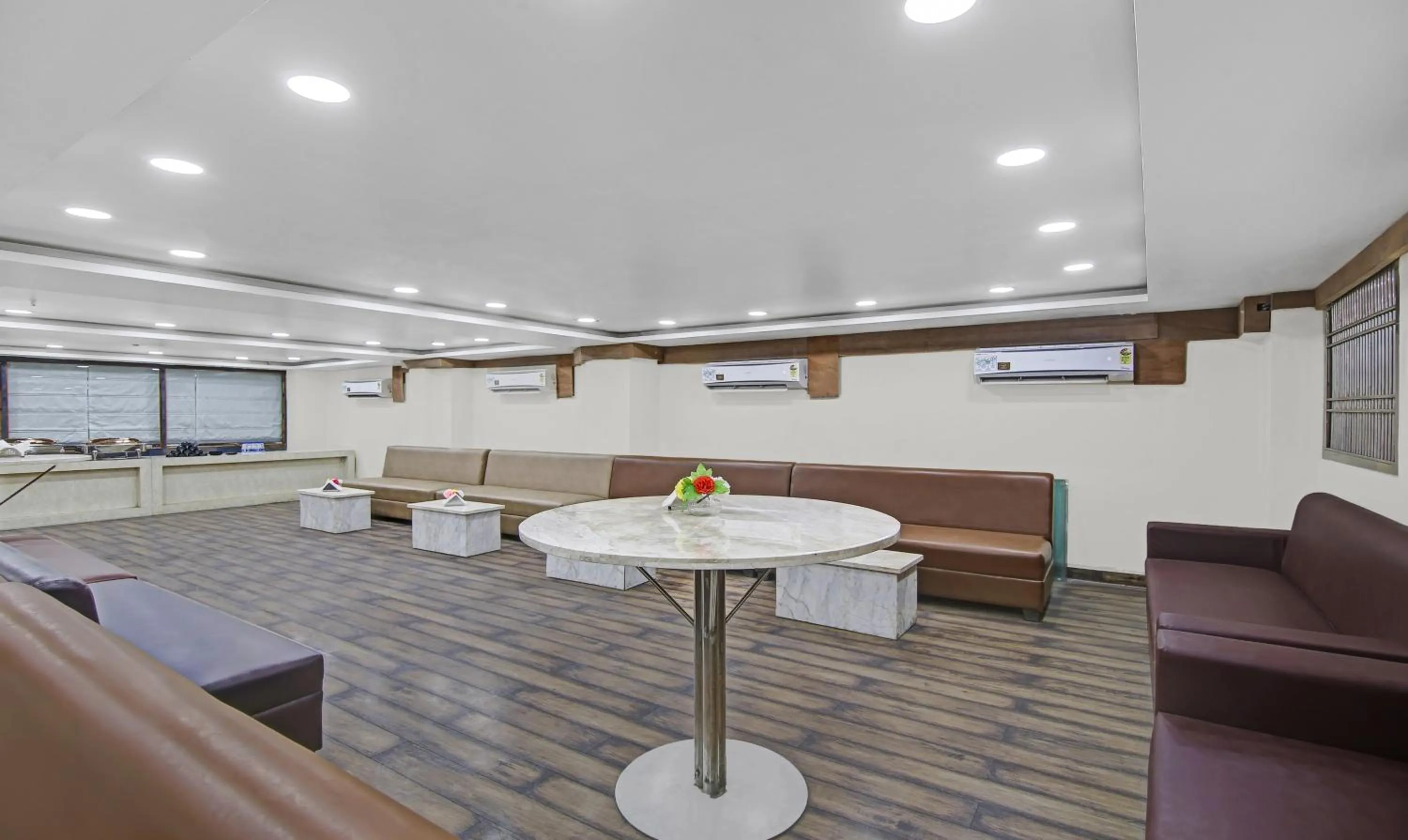 Banquet/Function facilities in Treebo Mona Grand