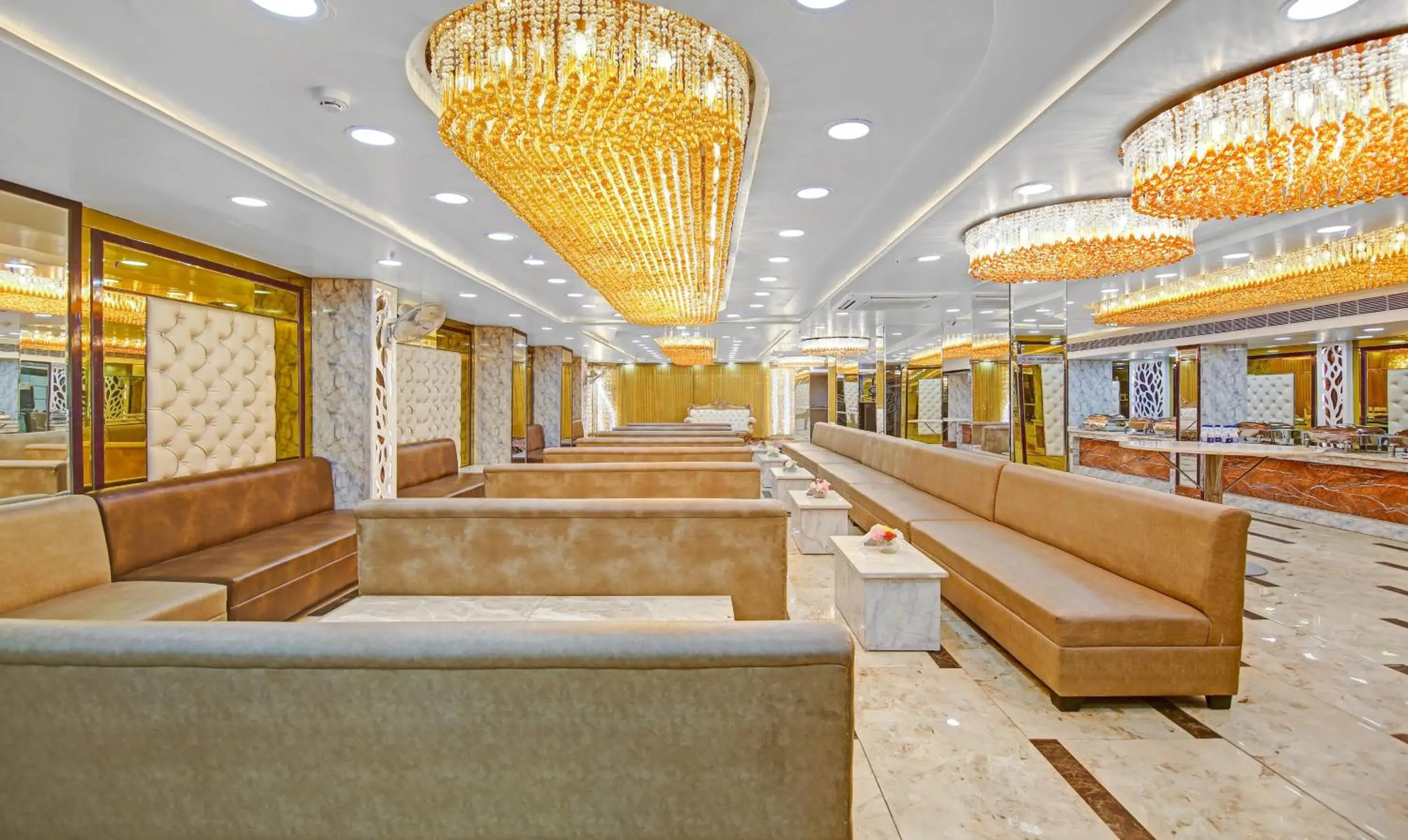 Restaurant/places to eat in Treebo Mona Grand Restaurant/places to eat in Treebo Mona Grand