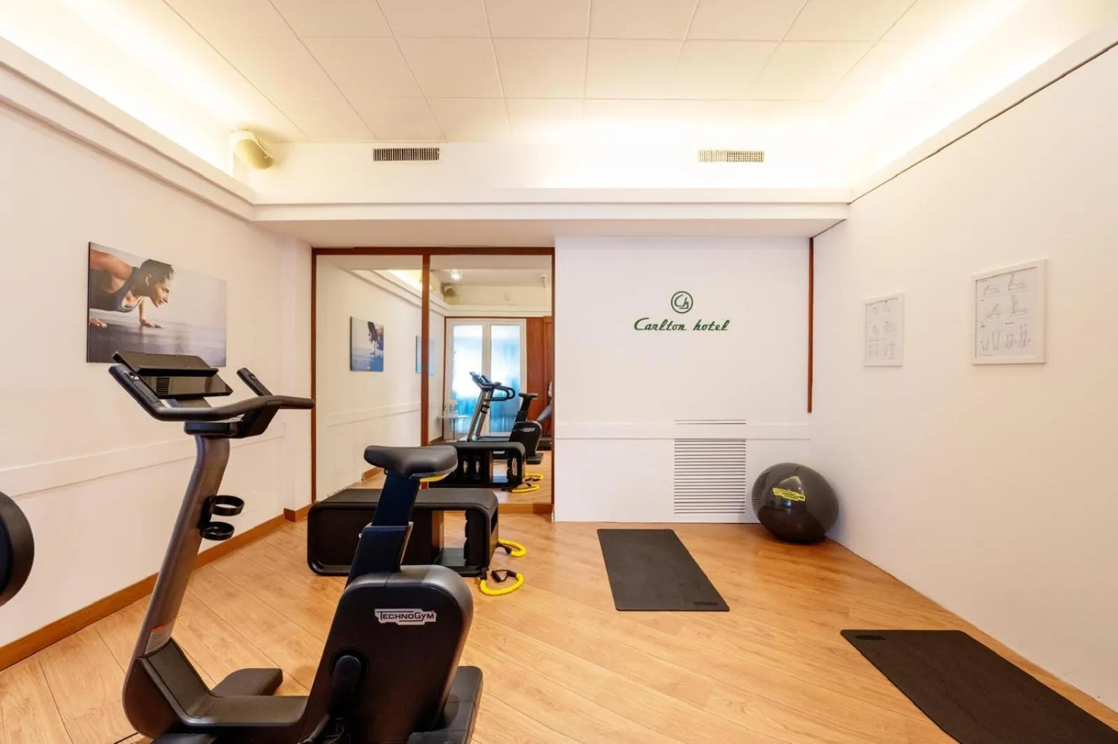 Fitness centre/facilities in Porta Altinia Suites