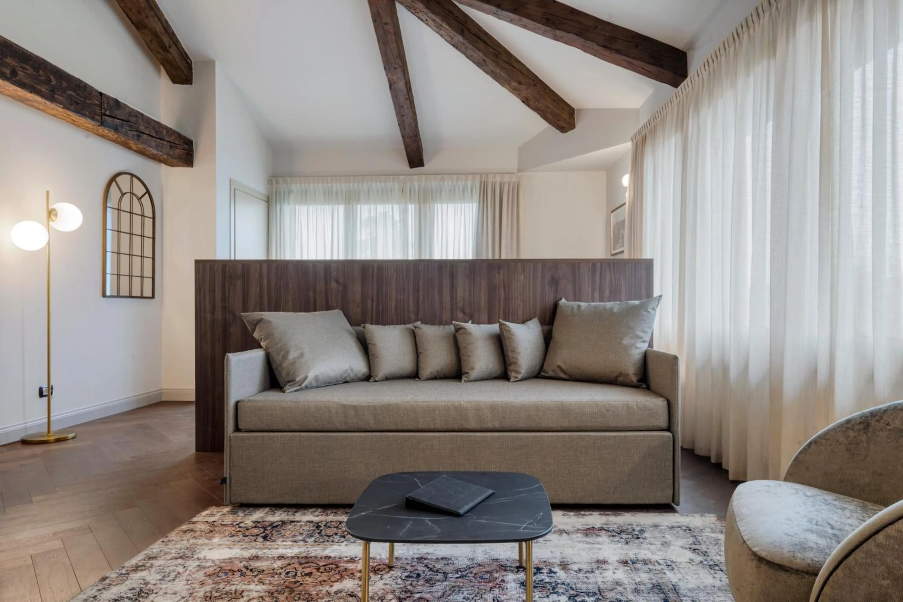 Living room in Porta Altinia Suites