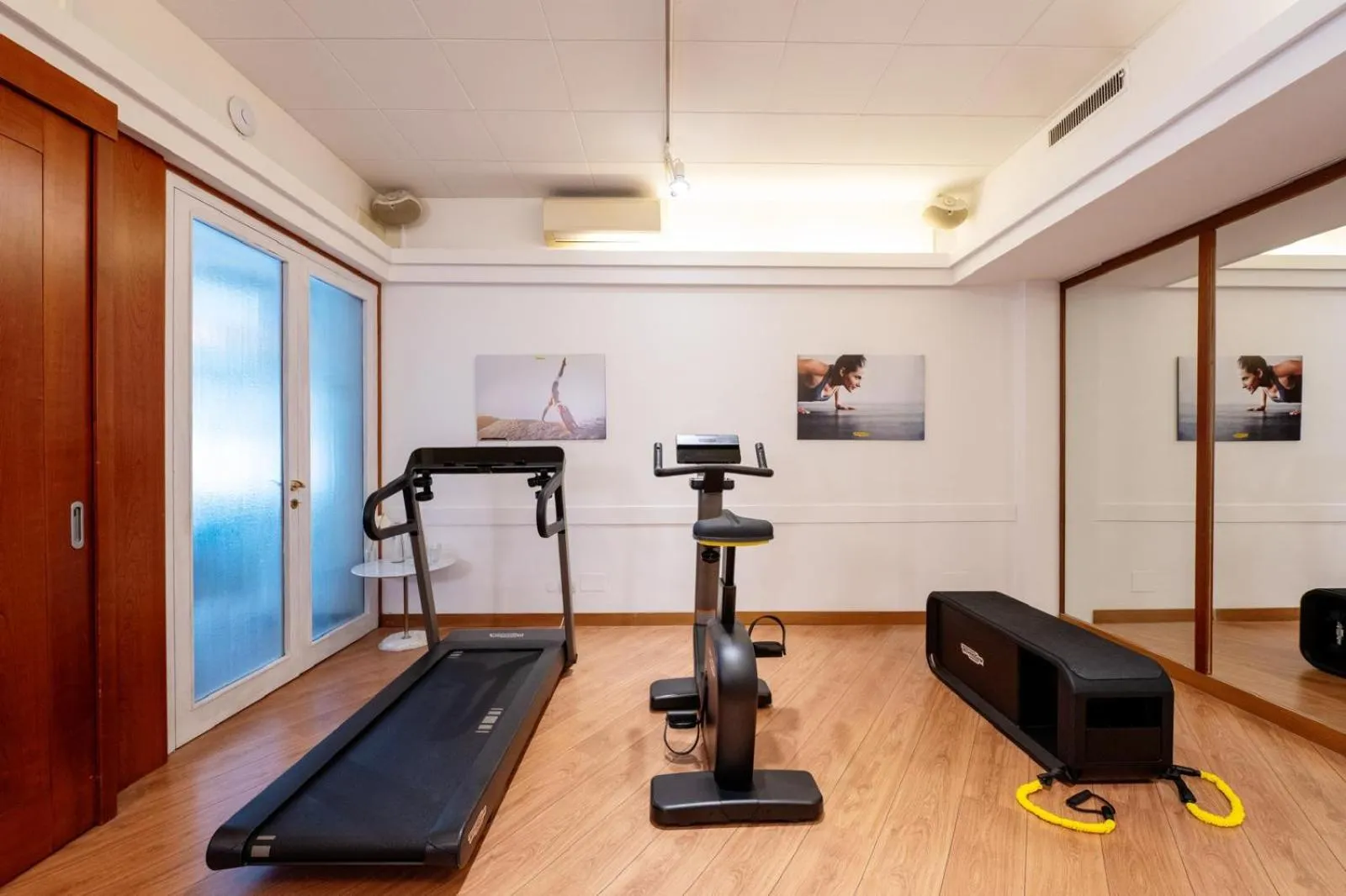 Fitness centre/facilities in Porta Altinia Suites