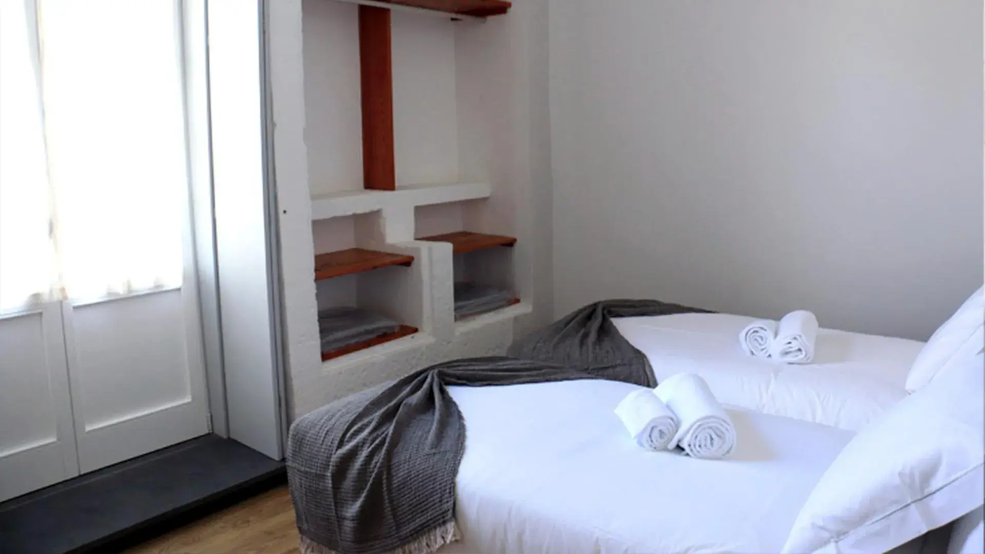 Twin Room with City View in Aliança café & hostel Twin Room with City View in Aliança café & hostel