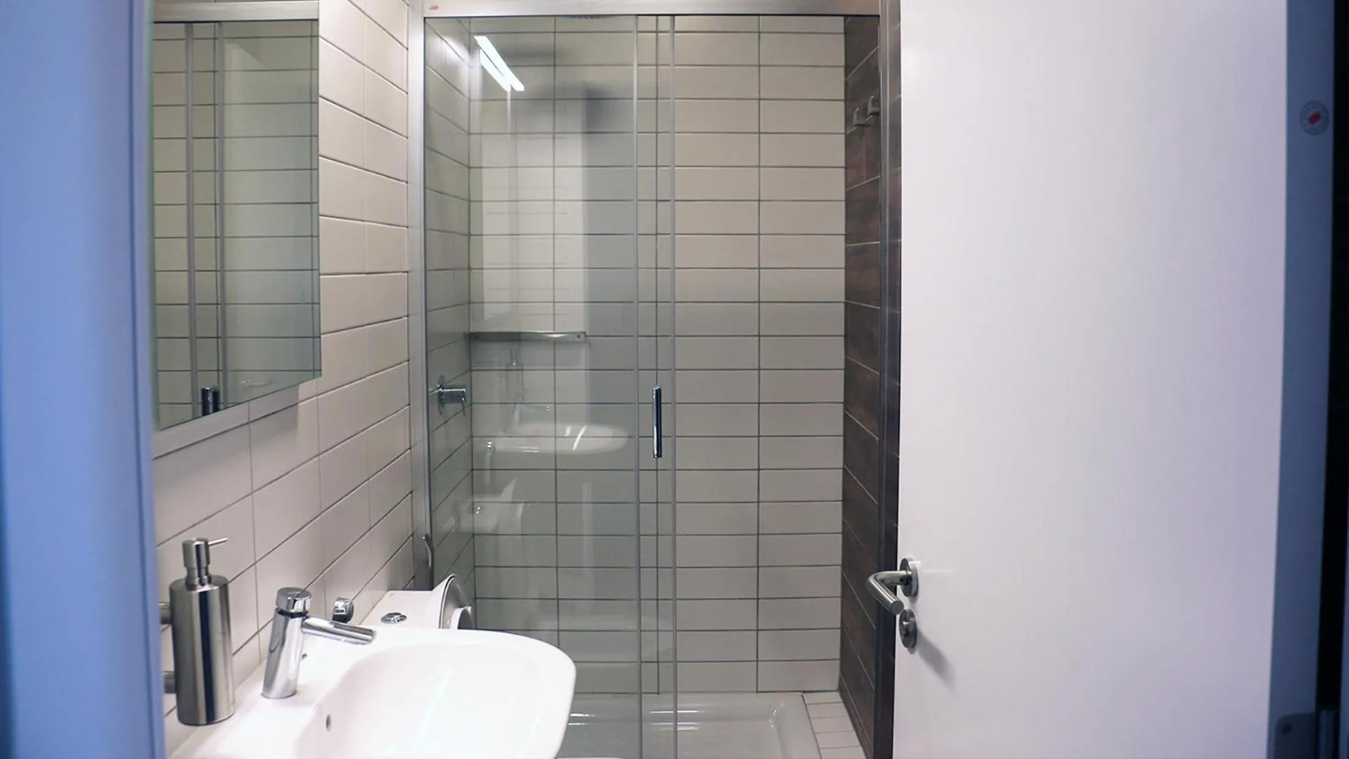 Bathroom in Aliança café & hostel