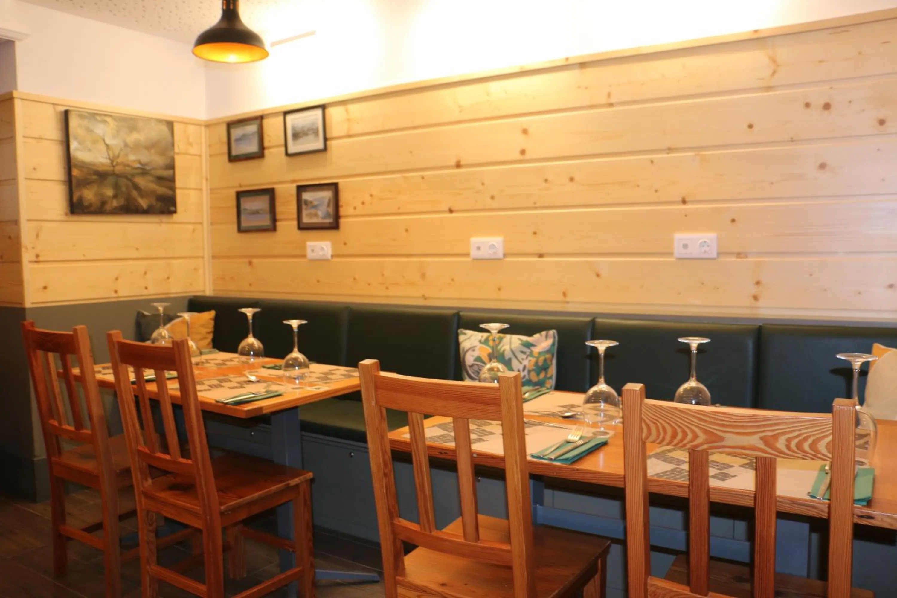 Restaurant/places to eat in Aliança café & hostel
