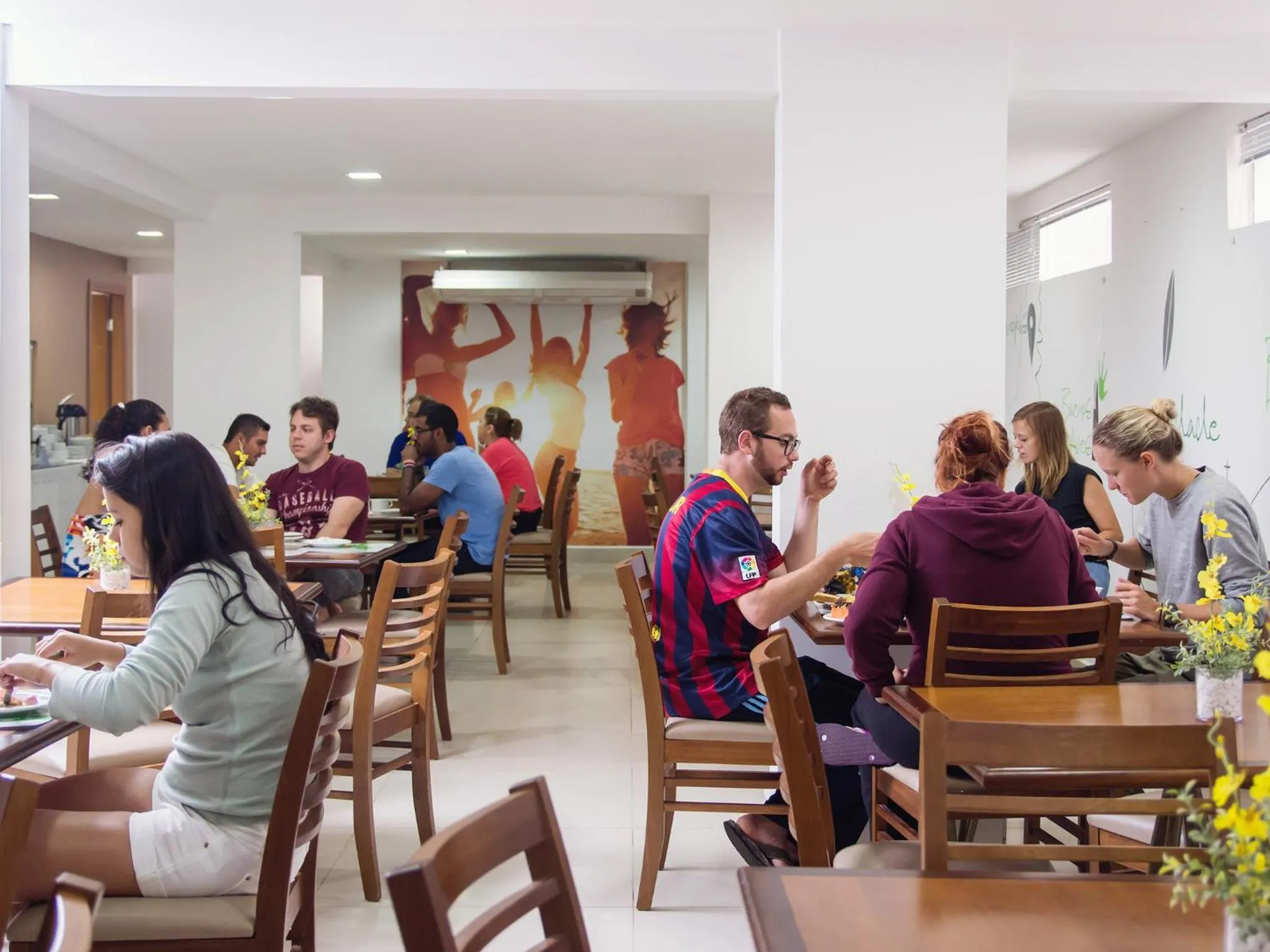 Breakfast in CLH Suítes Foz do Iguaçu