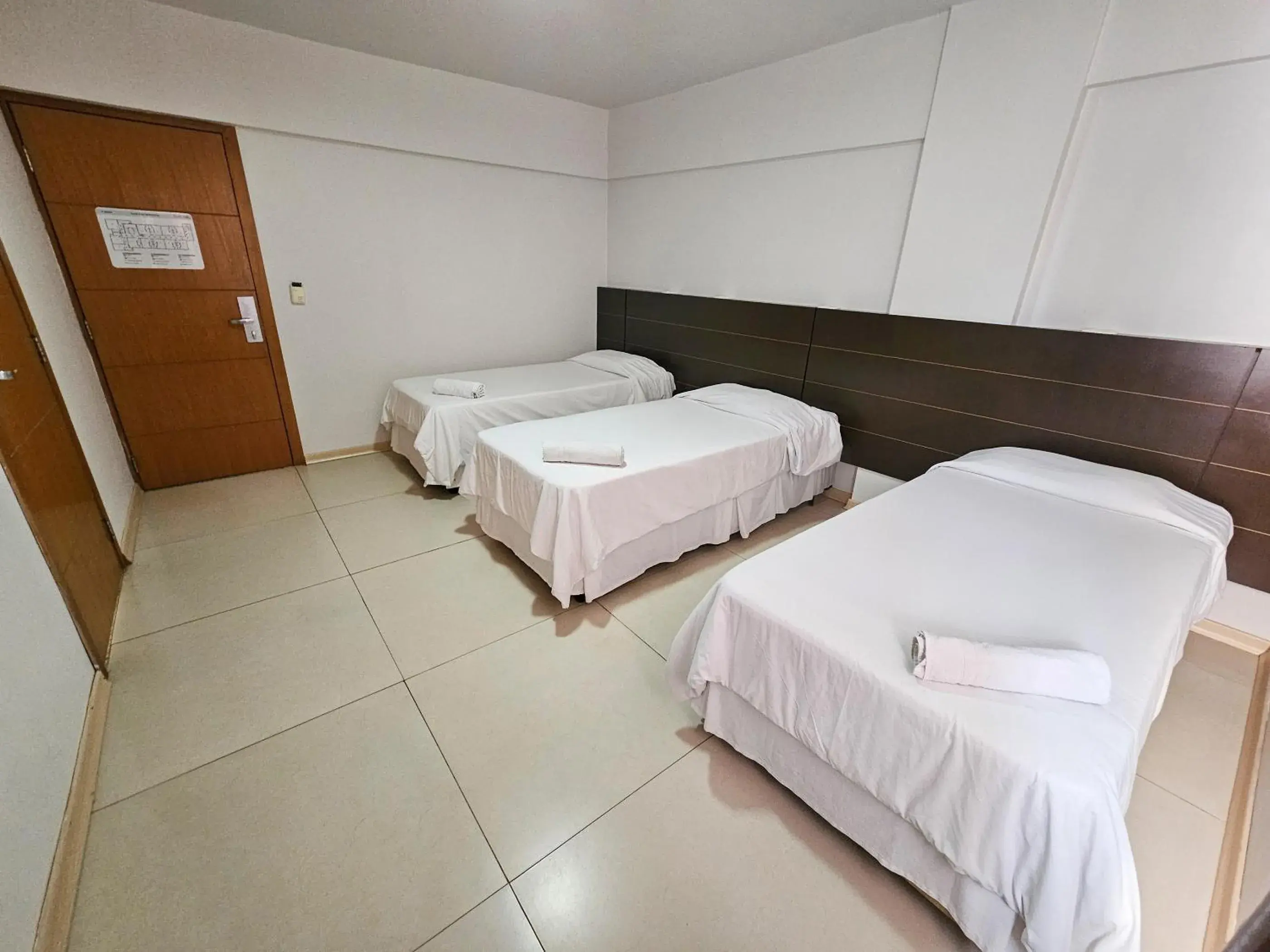 Bedroom, Bed in CLH Suítes Foz do Iguaçu Bedroom, Bed in CLH Suítes Foz do Iguaçu