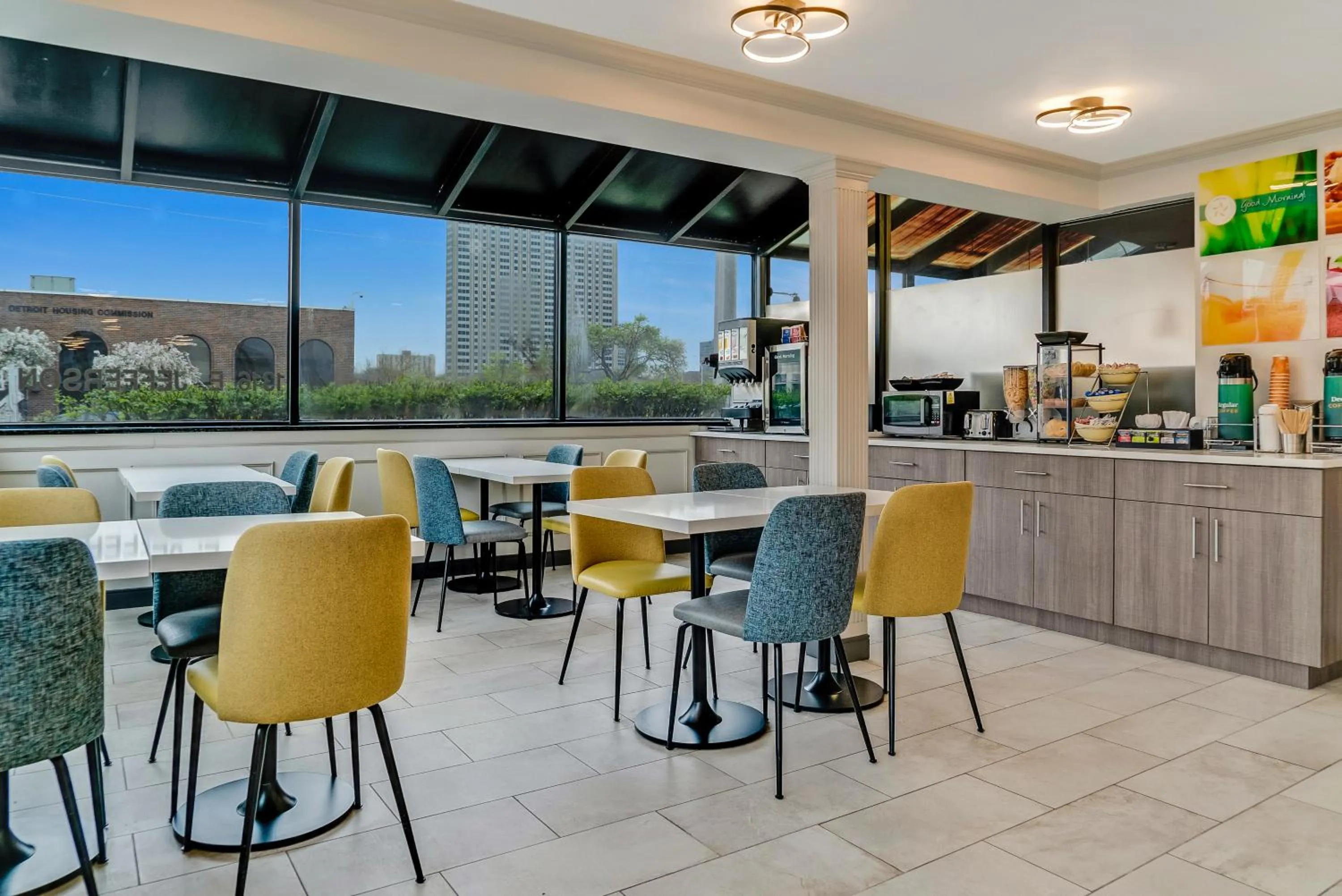 Continental breakfast in Quality Inn Detroit Downtown