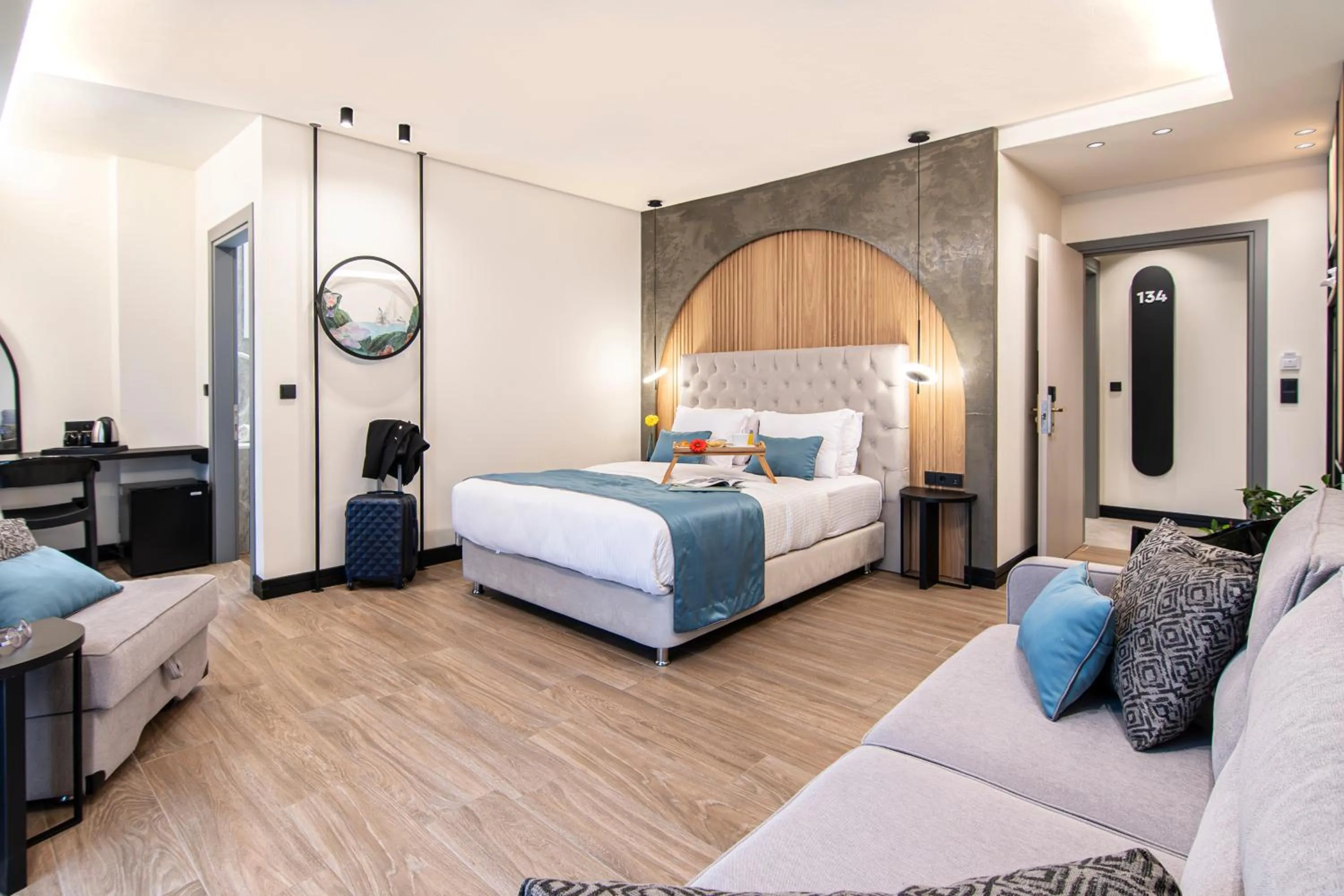 Photo of the whole room, Bed in Thalassa Apart Hotel