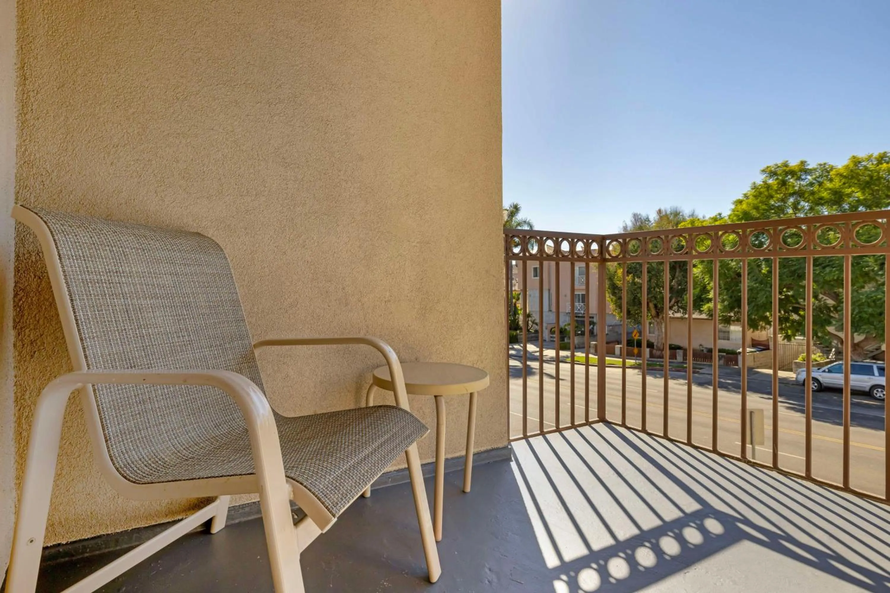 Bedroom in Best Western Royal Palace Inn & Suites