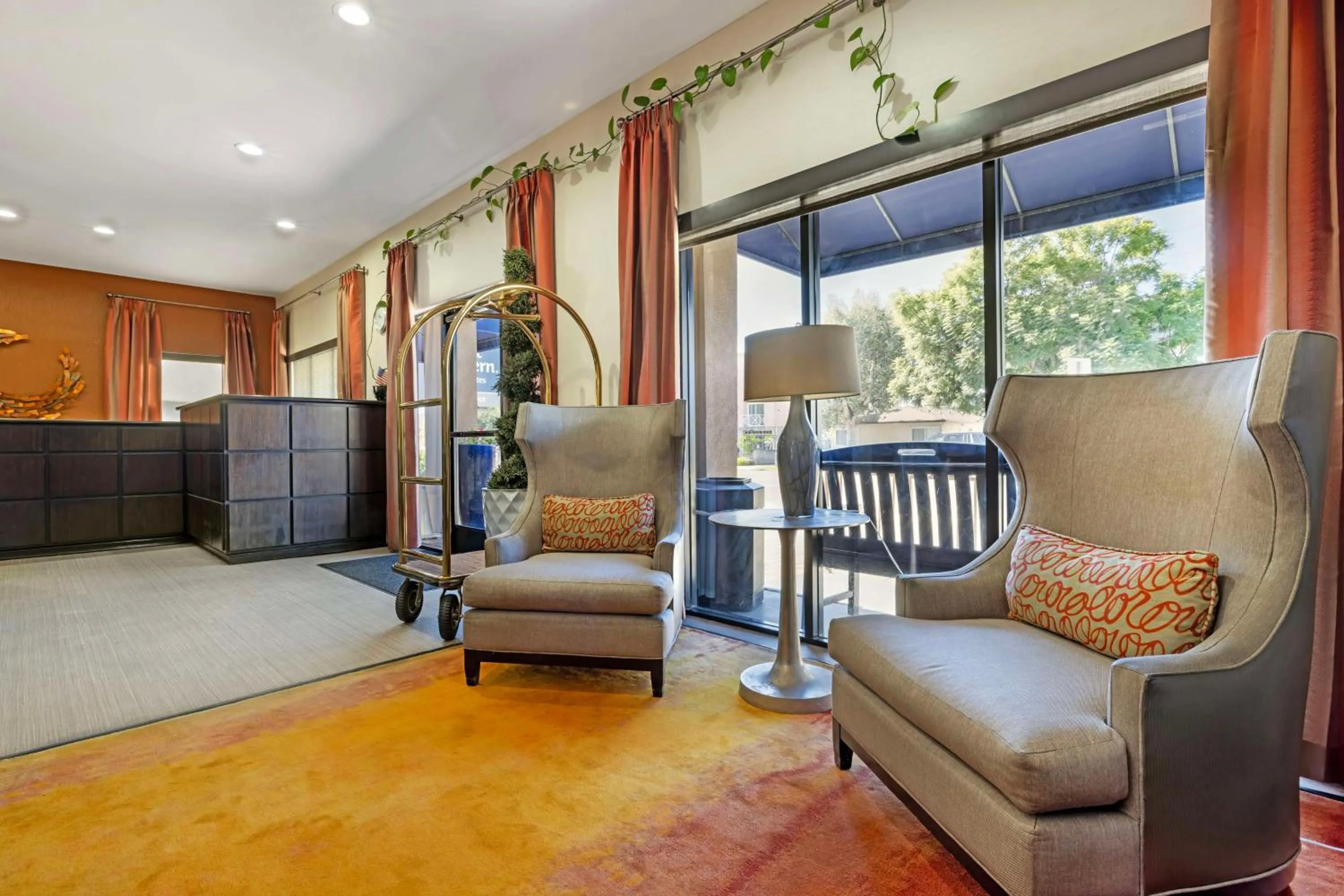 Lobby or reception in Best Western Royal Palace Inn & Suites