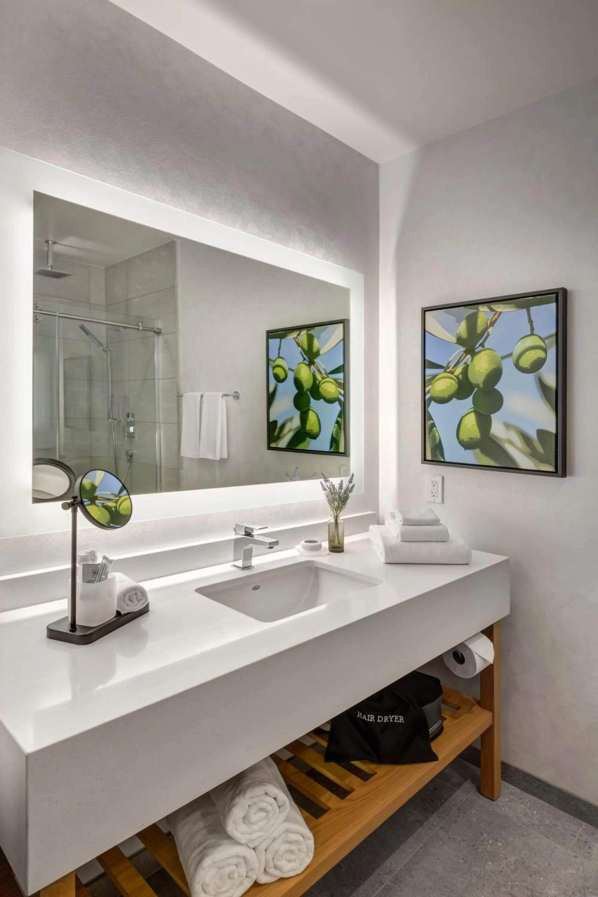 Bathroom in Olivia Hotel