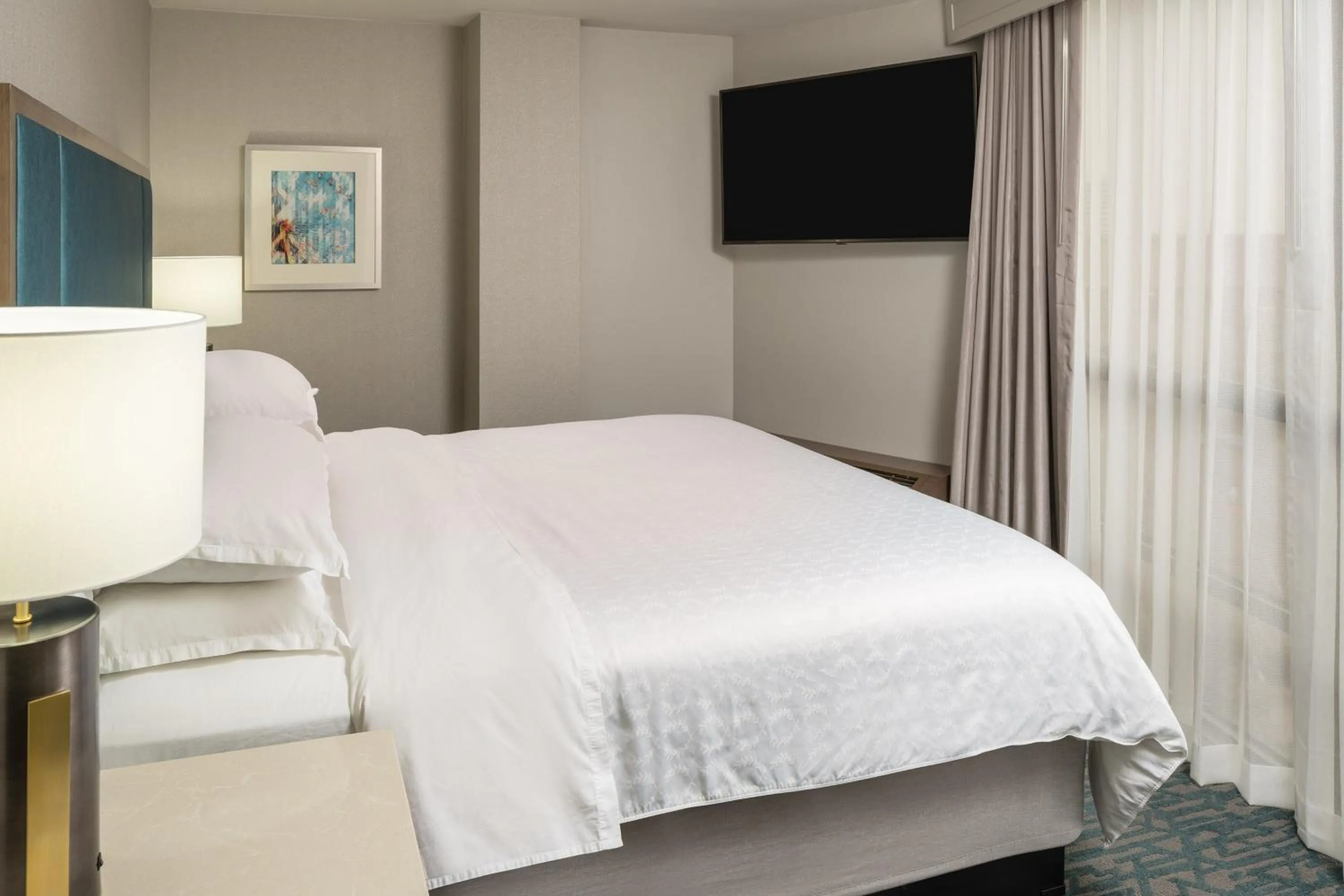 Bedroom, Bed in Sheraton Dallas Hotel by the Galleria