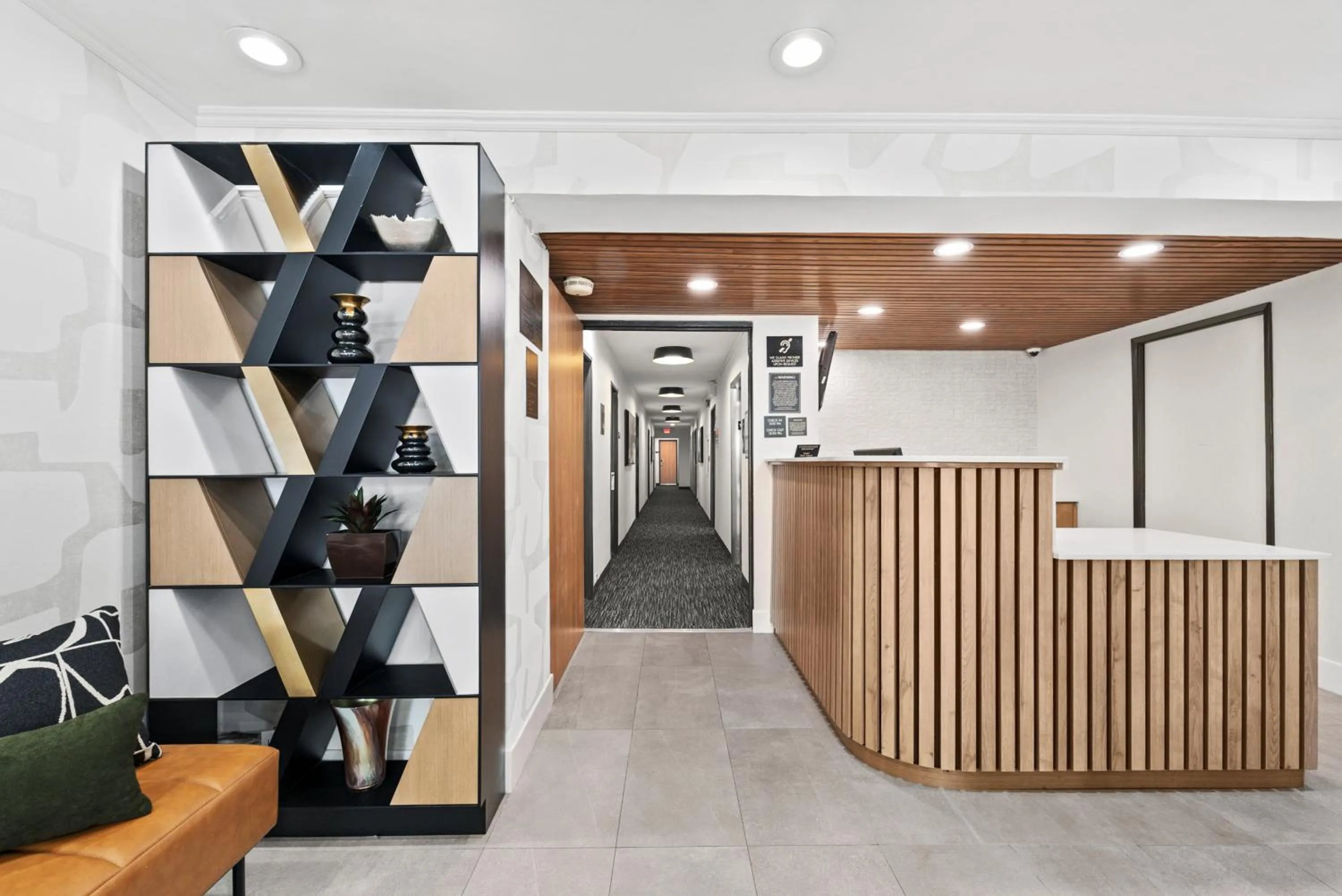 Lobby or reception in Royal Palace Westwood Hotel